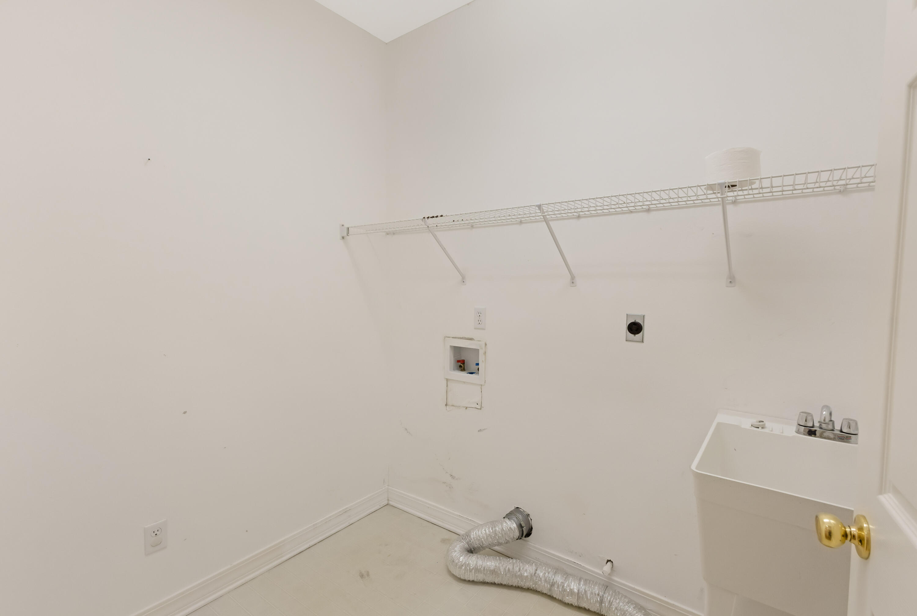 1440 E Baytowne Circle