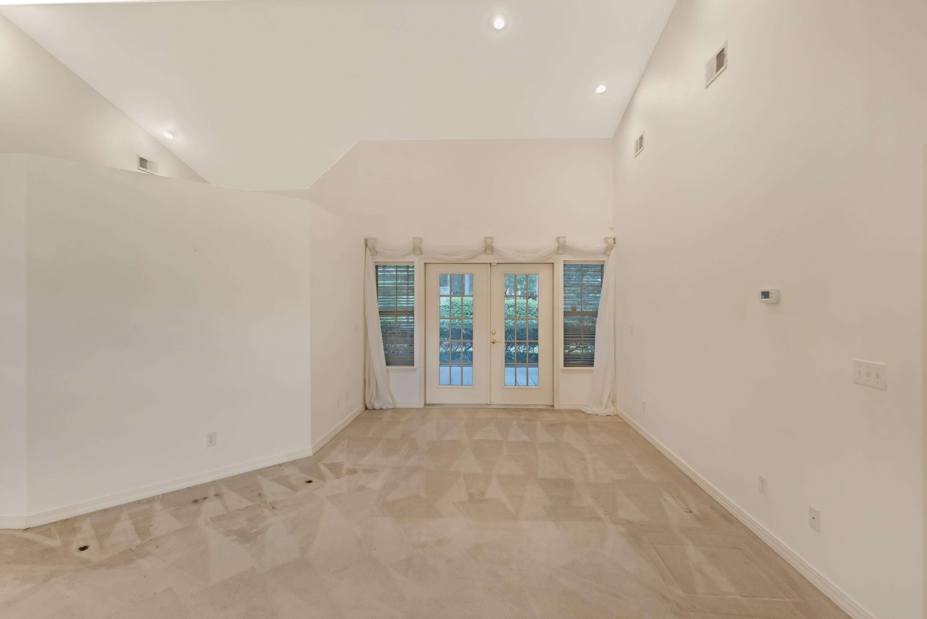 1440 E Baytowne Circle