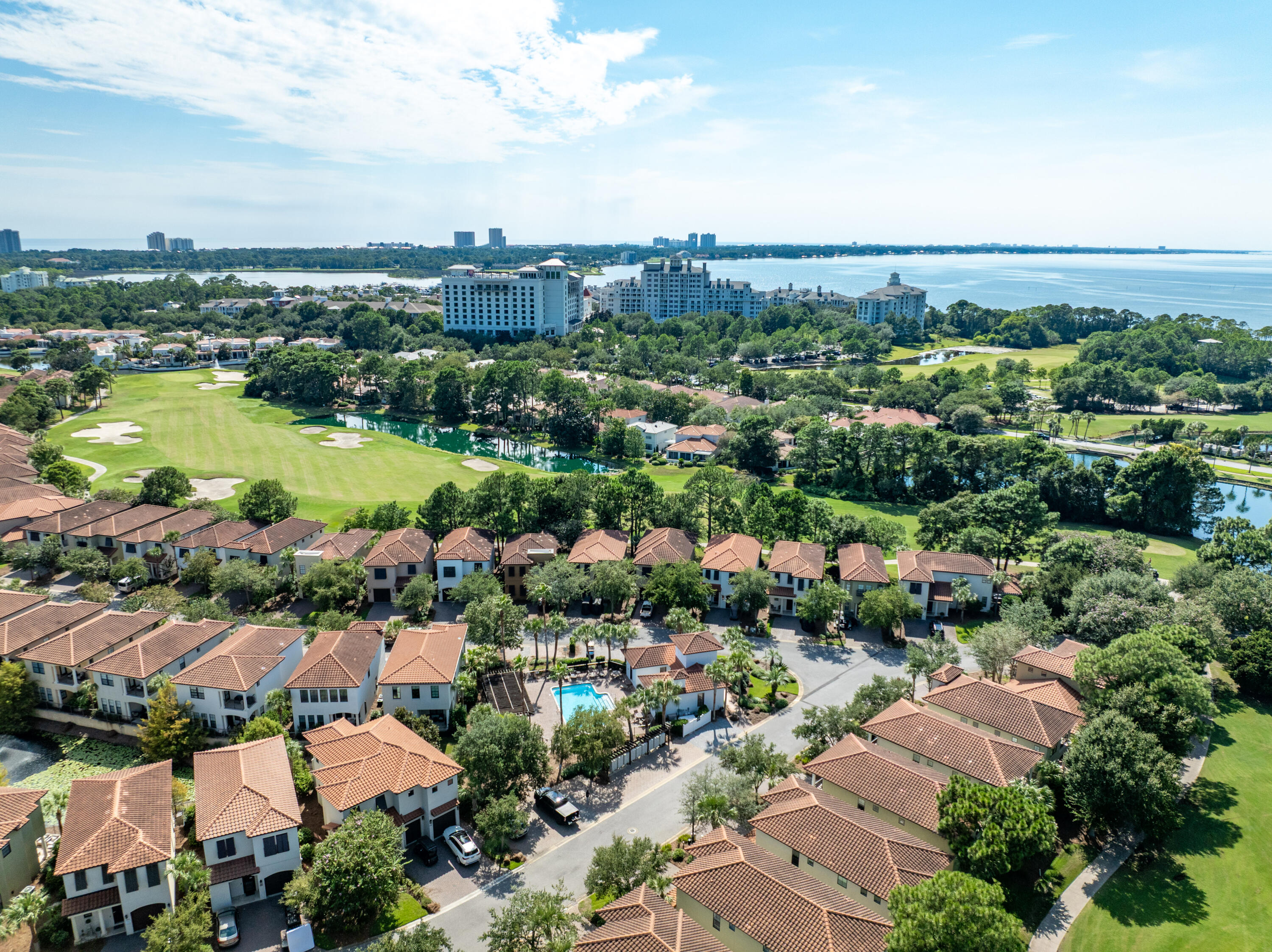 1924 Baytowne Loop