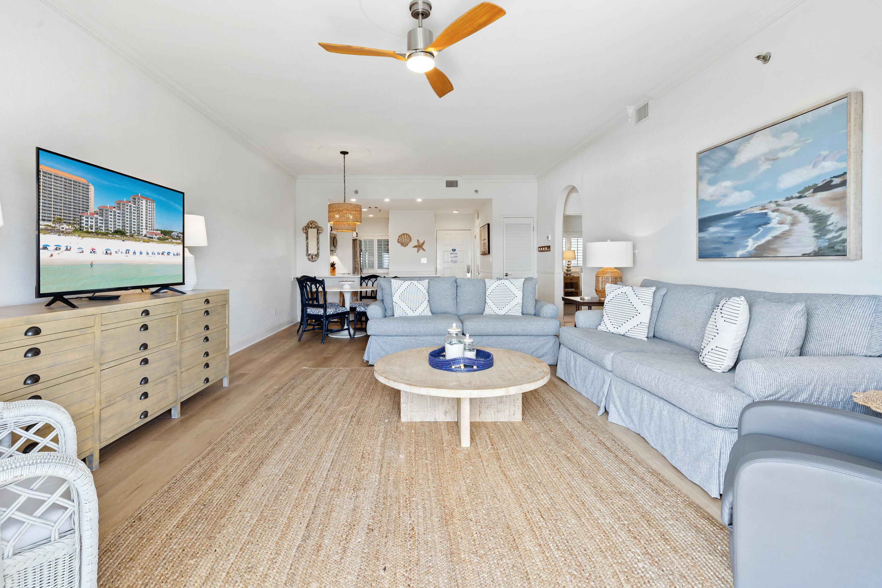 9011 W US Hwy 98, C-602