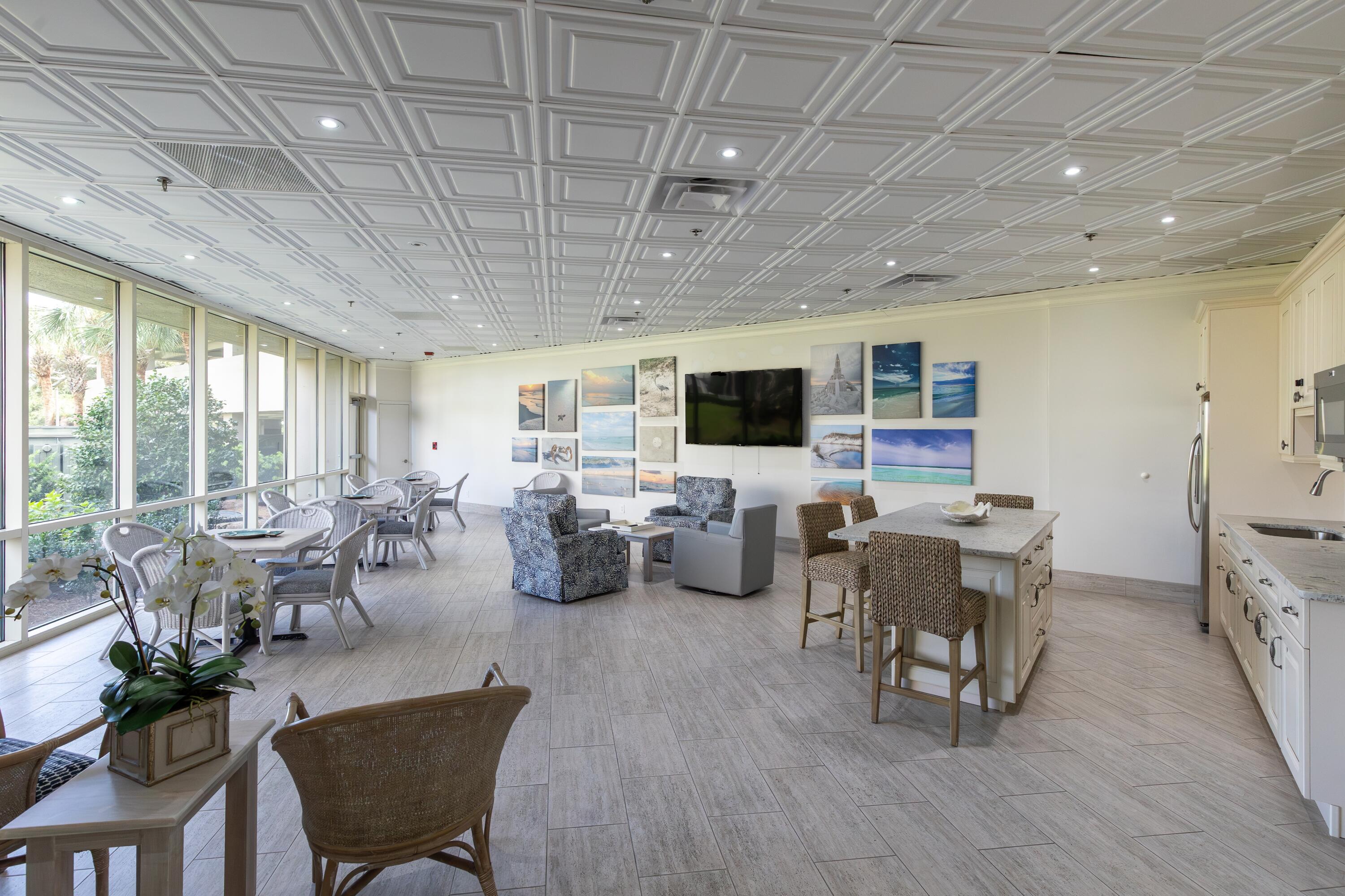 9011 W US Hwy 98, C-602