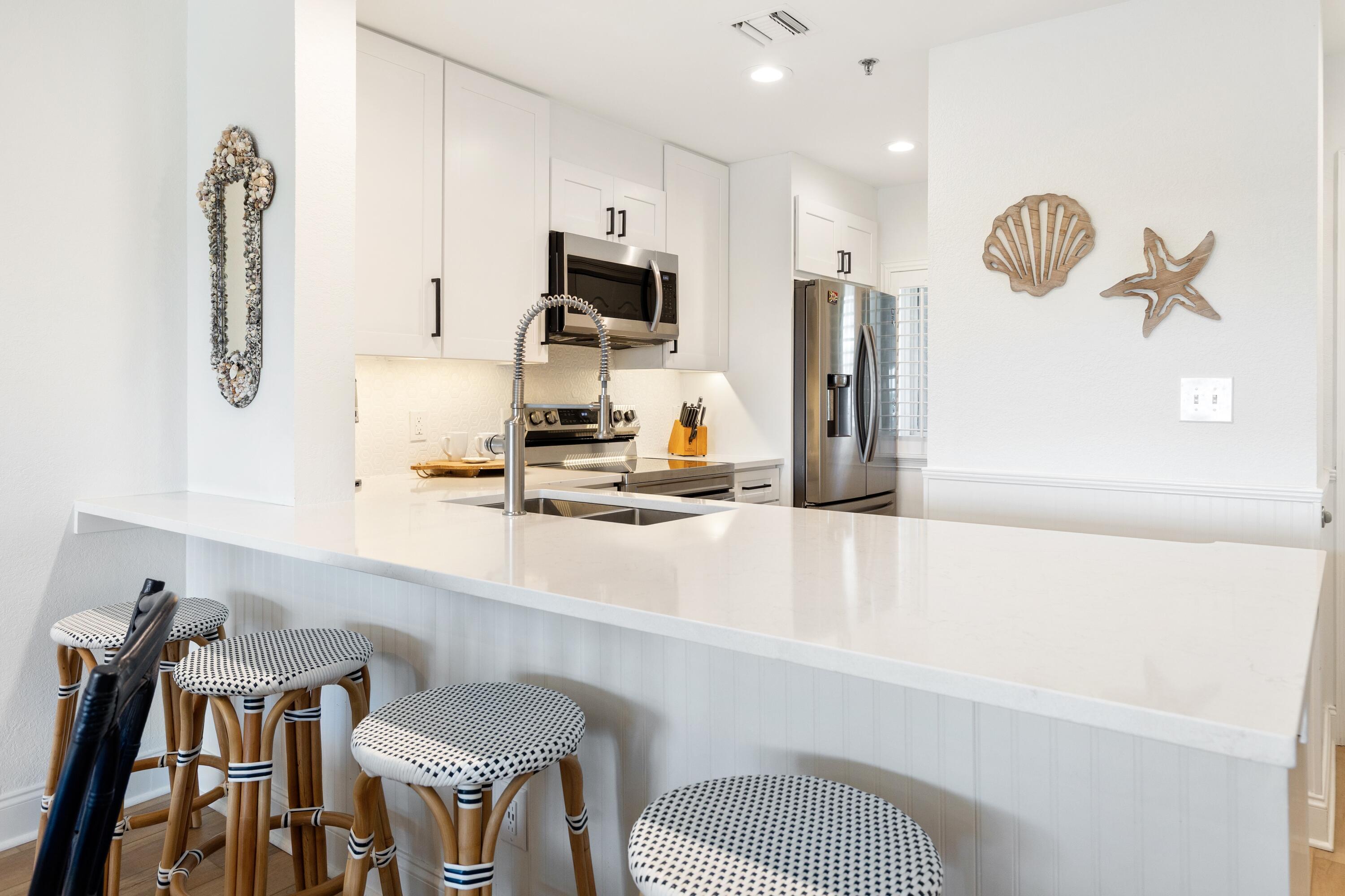 9011 W US Hwy 98, C-602