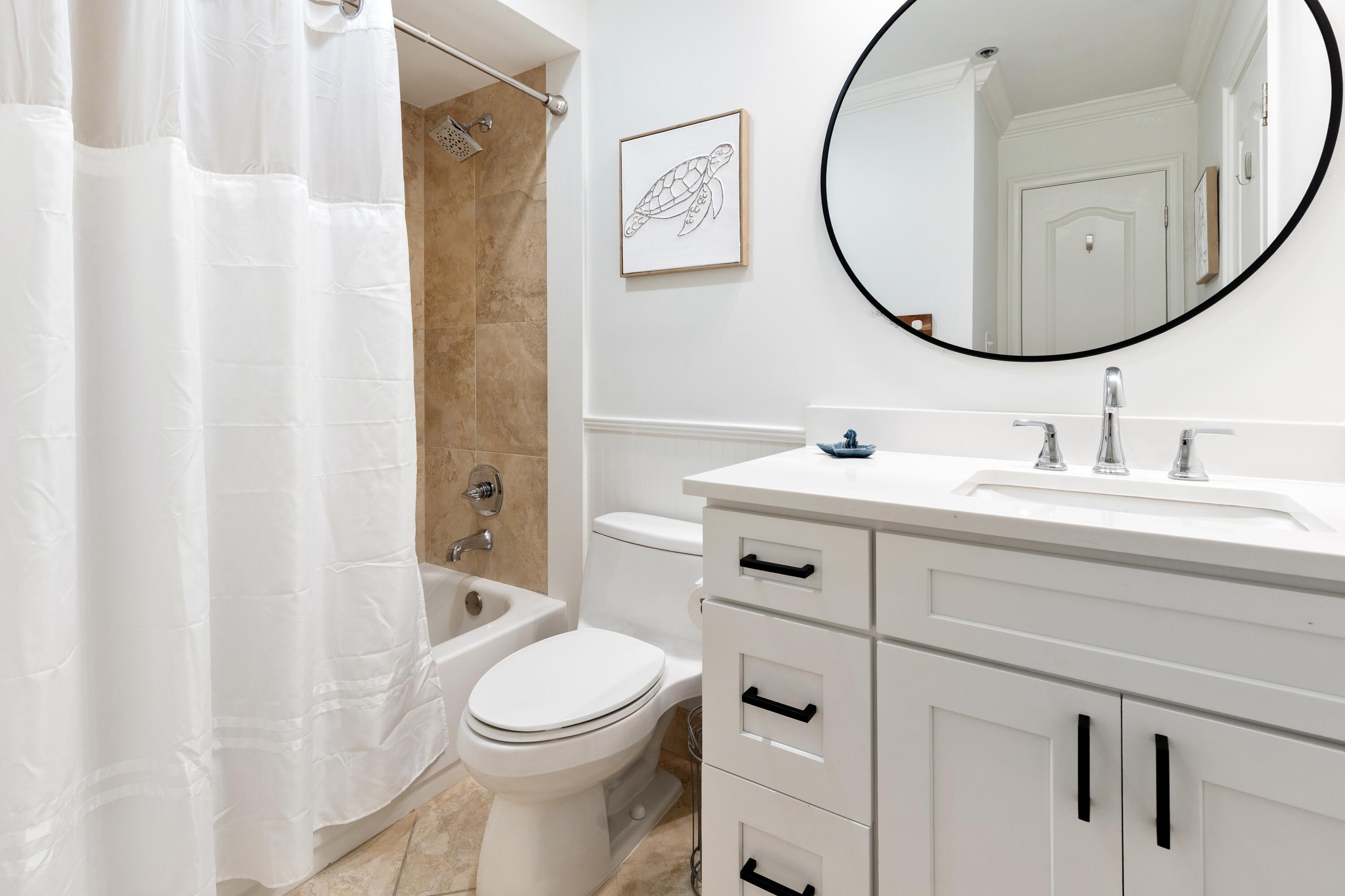 9011 W US Hwy 98, C-602