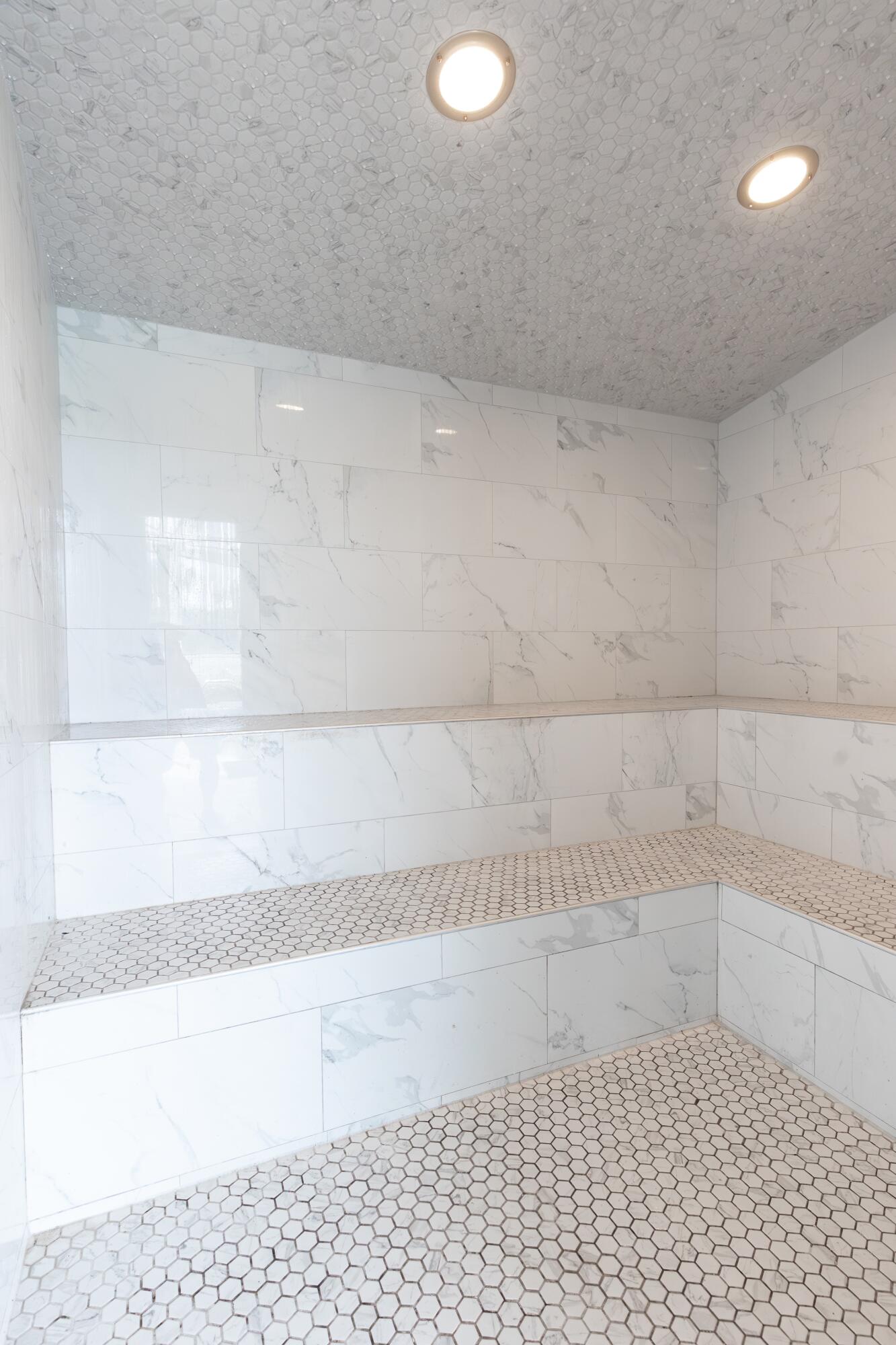 9011 W US Hwy 98, C-602