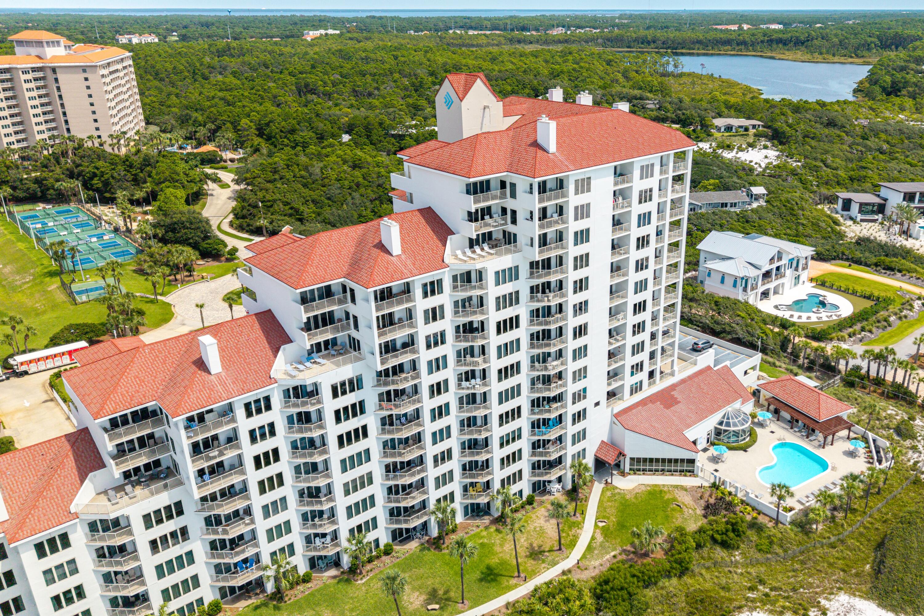 9011 W US Hwy 98, C-602