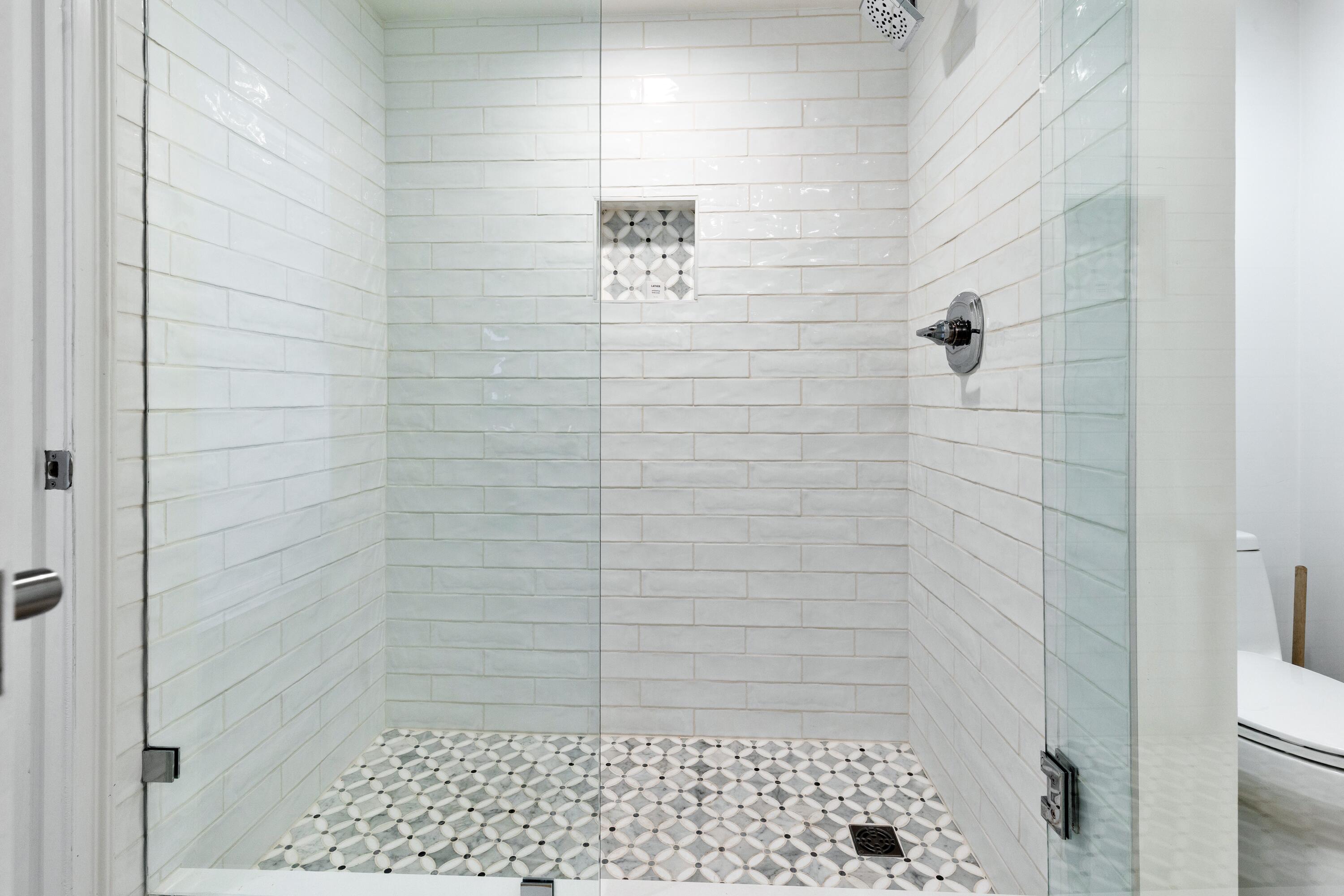 9011 W US Hwy 98, C-602