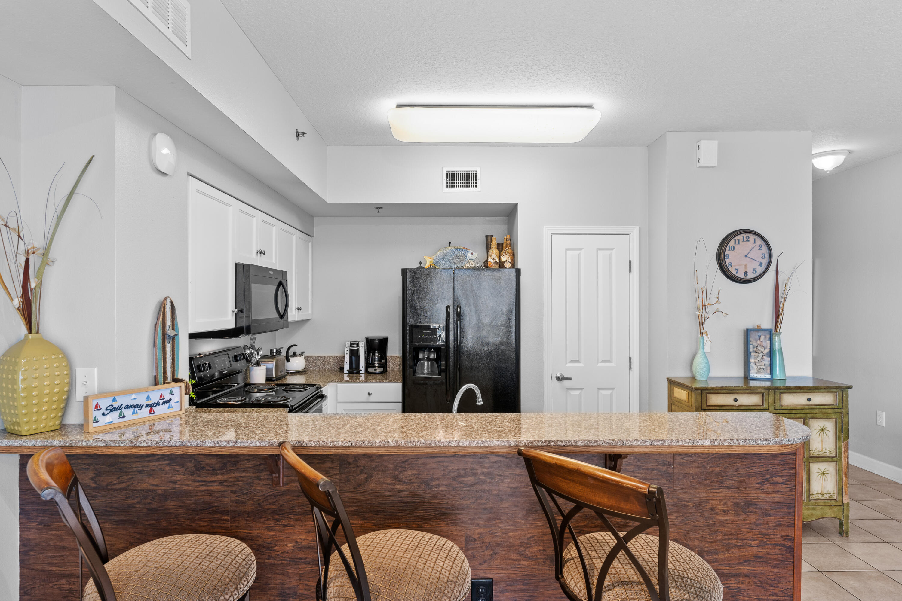 9900 S Thomas Drive, 1109
