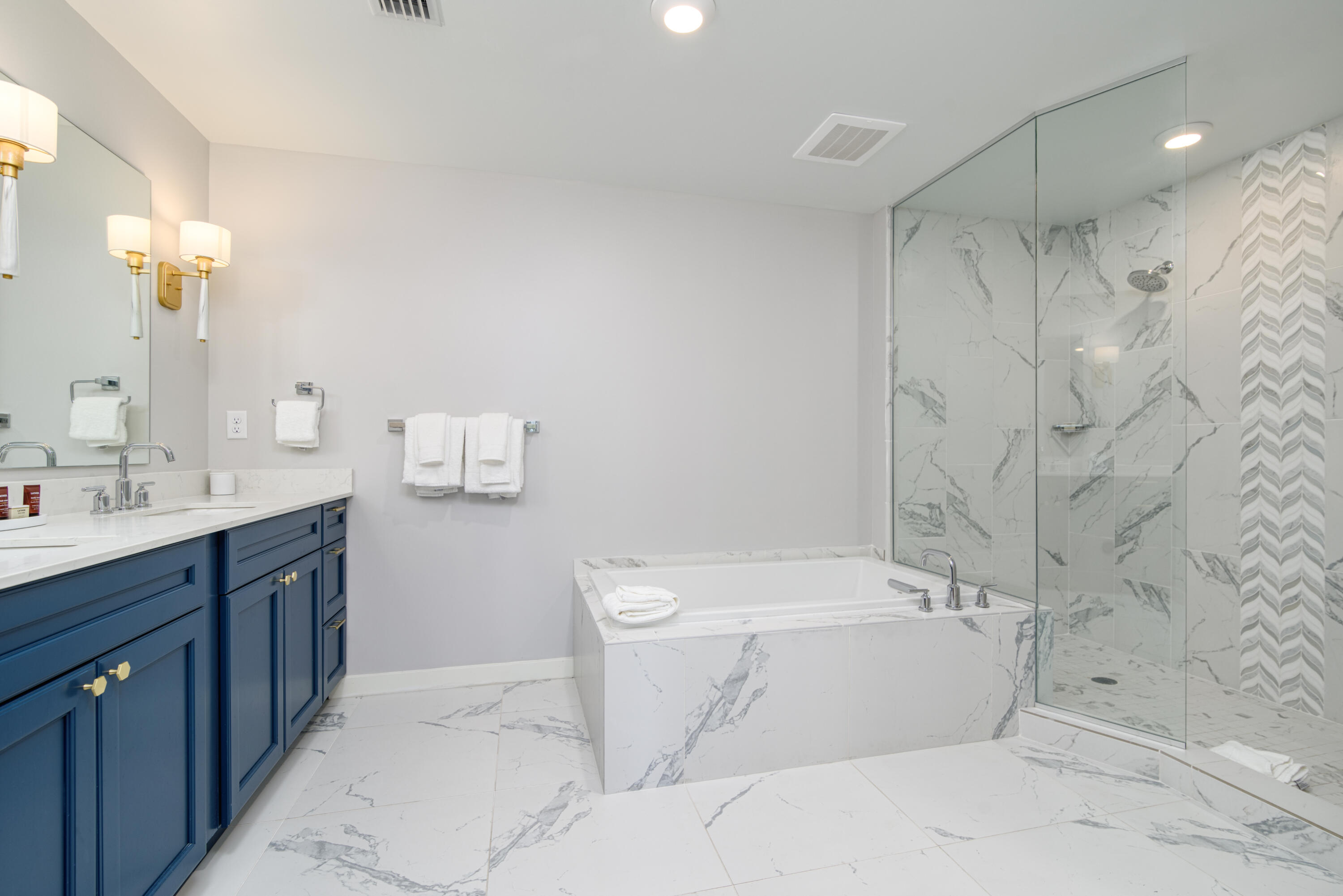 9000 E Heron Walk Drive, 3201