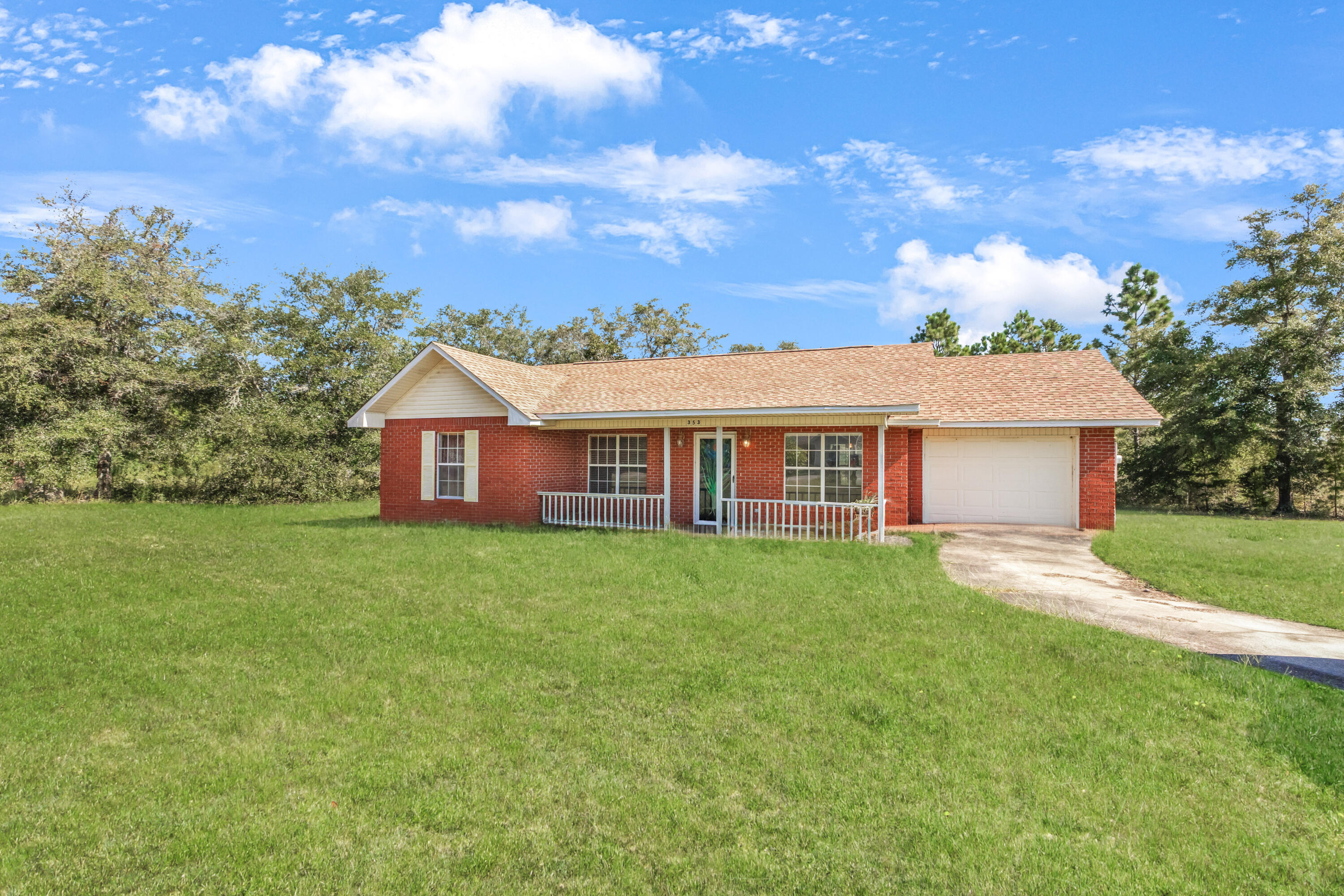 353 Florence Drive, DeFuniak Springs