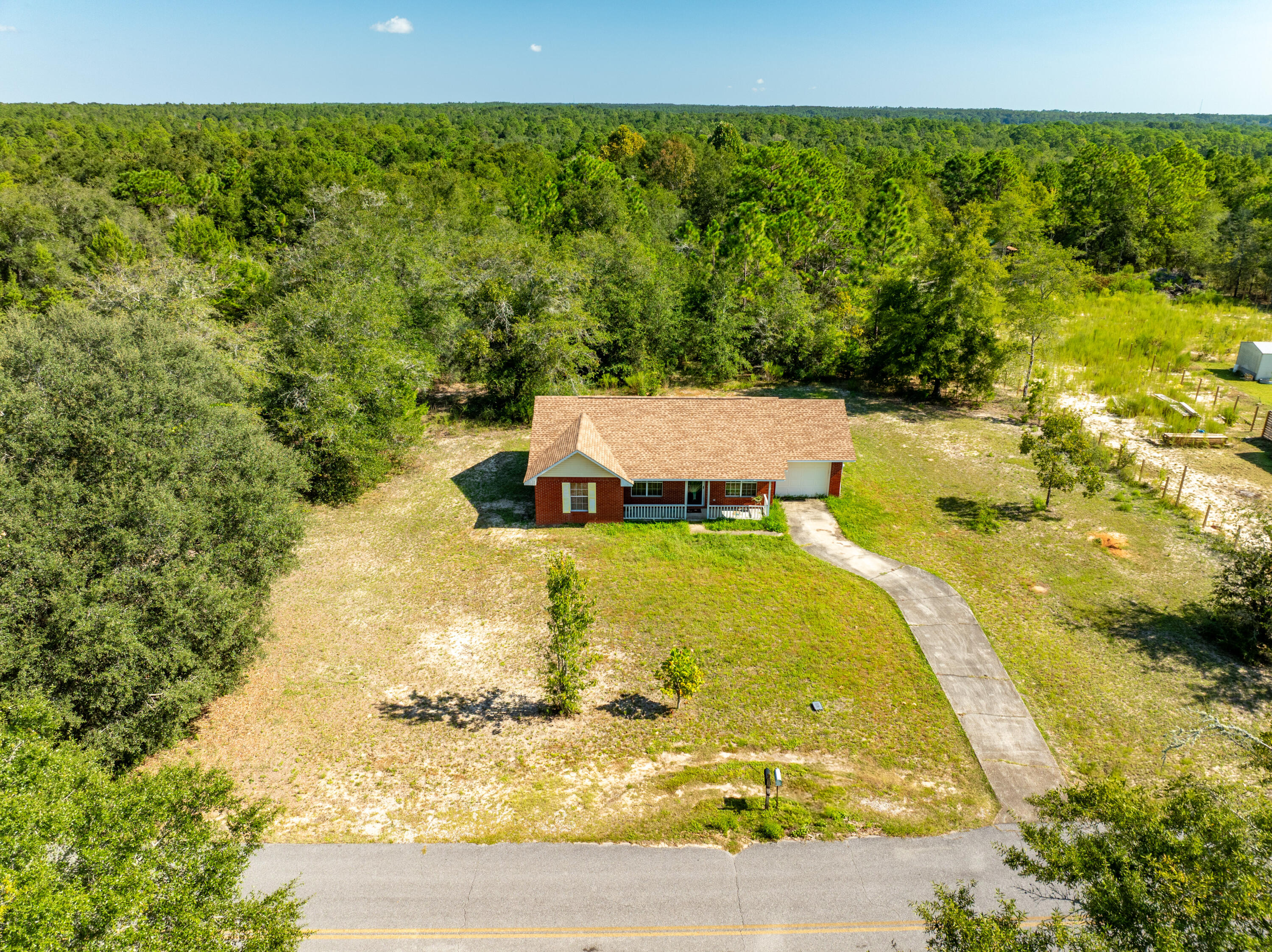 353 Florence Drive, DeFuniak Springs