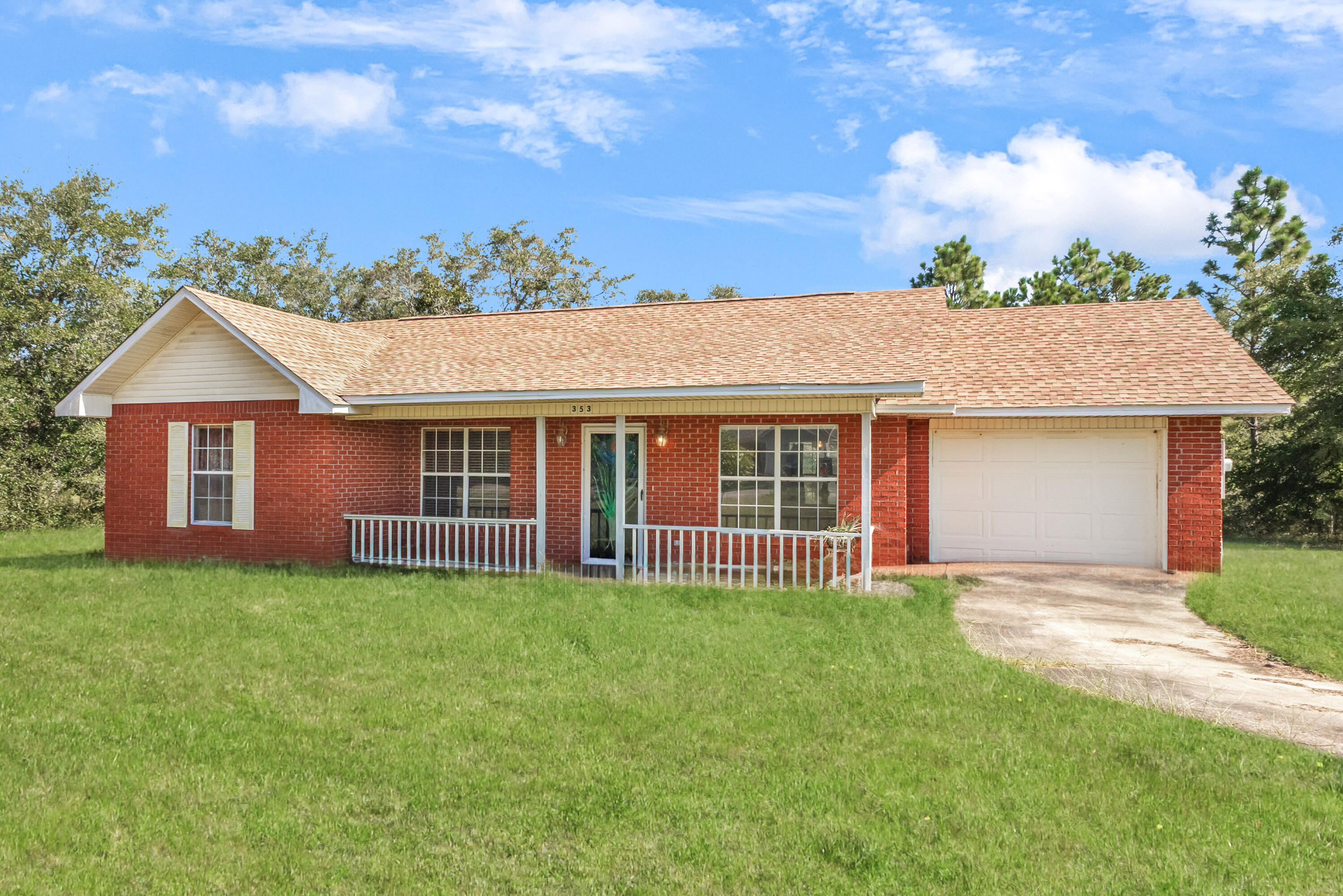 353 Florence Drive, DeFuniak Springs