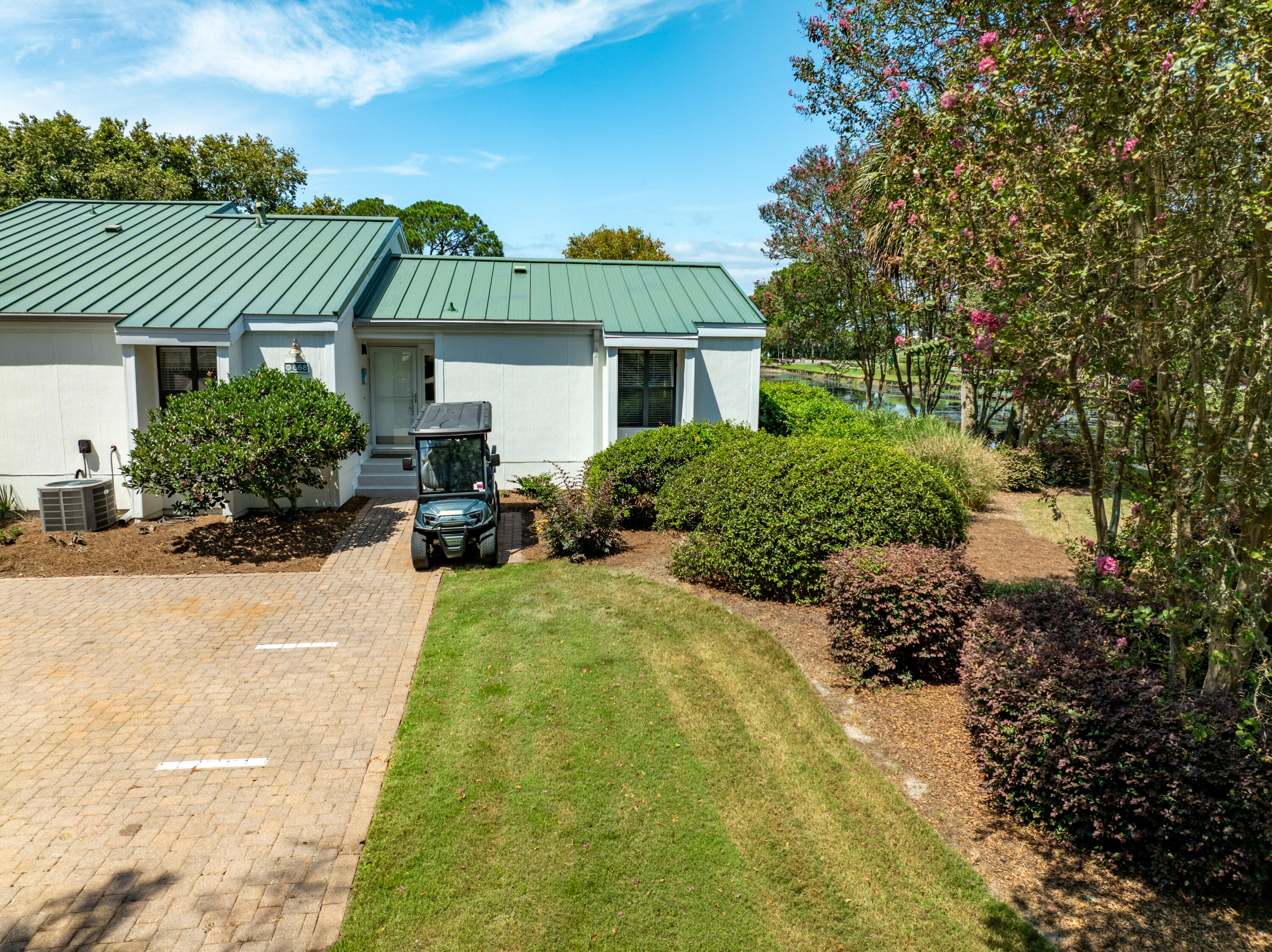 668 Bayou Drive, 668