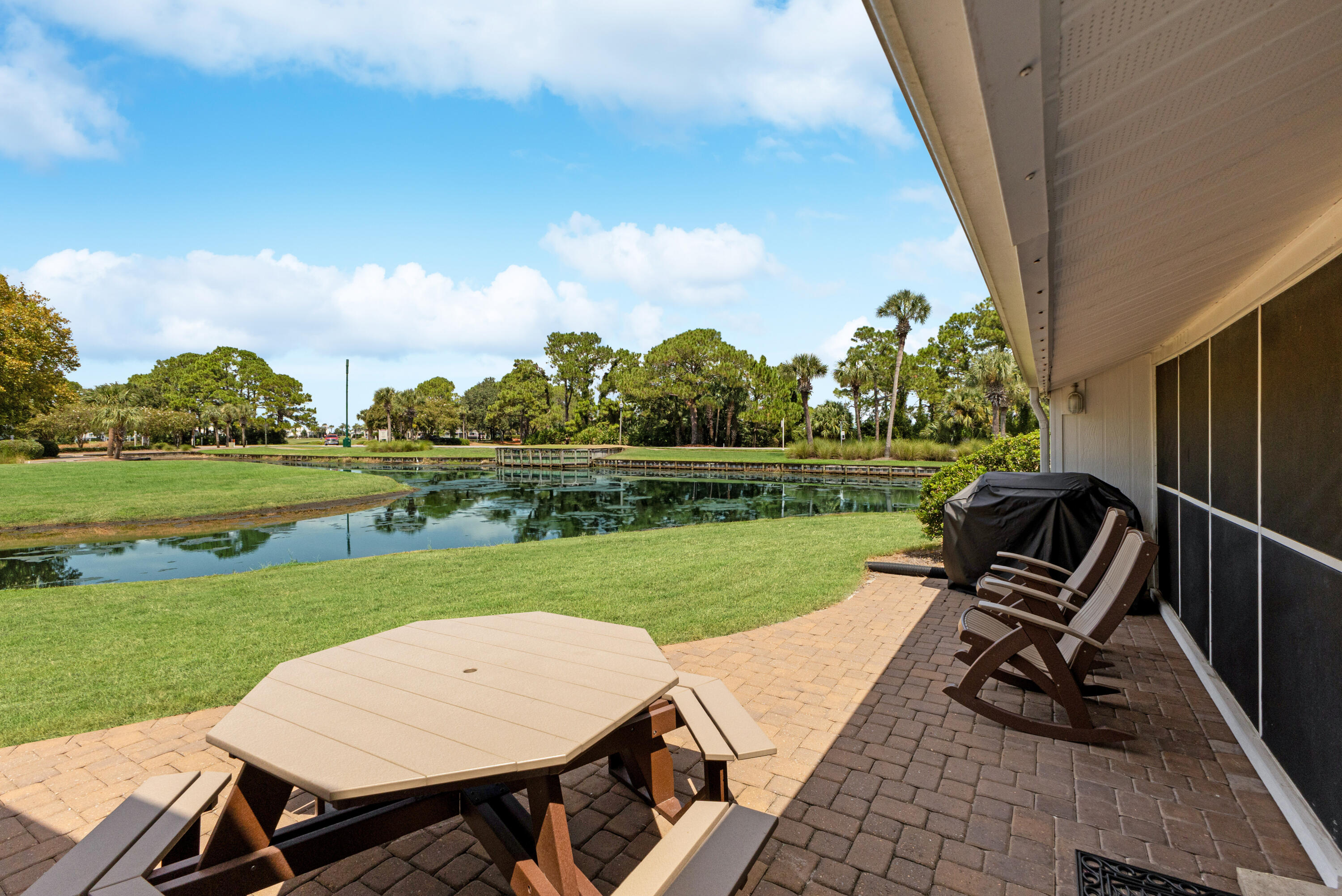 668 Bayou Drive, 668