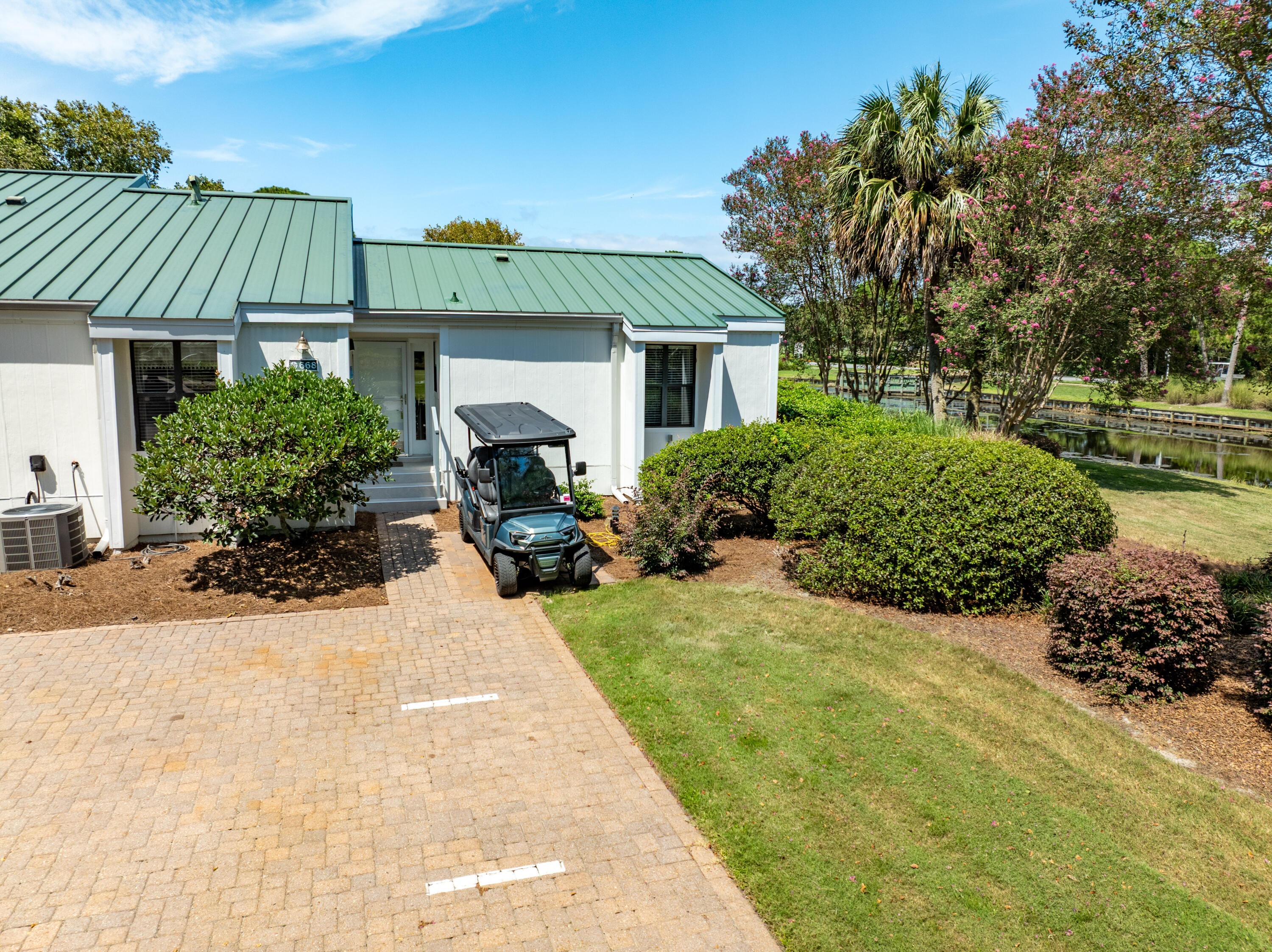 668 Bayou Drive, 668