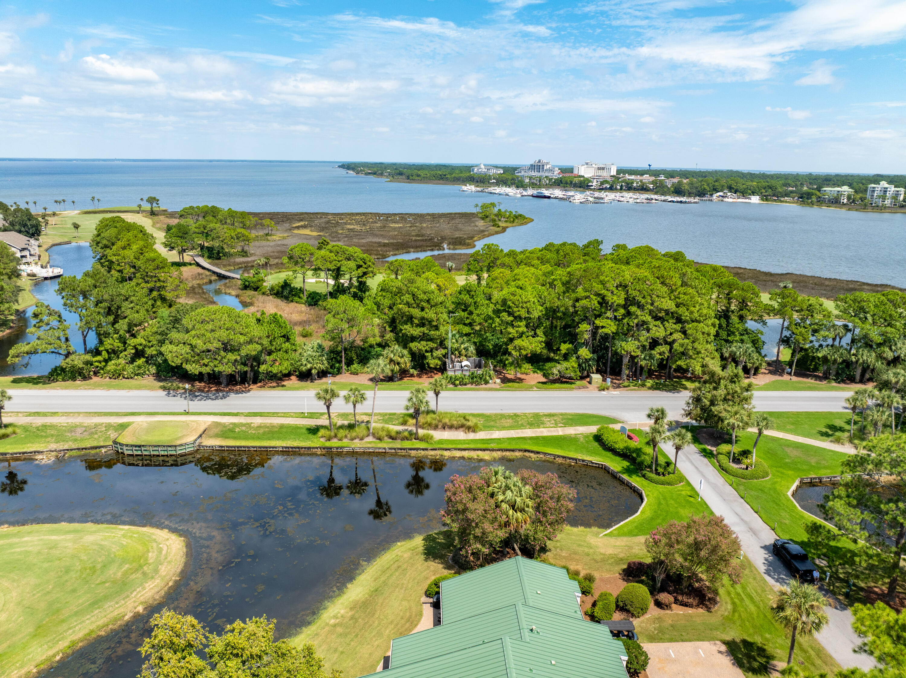 668 Bayou Drive, 668