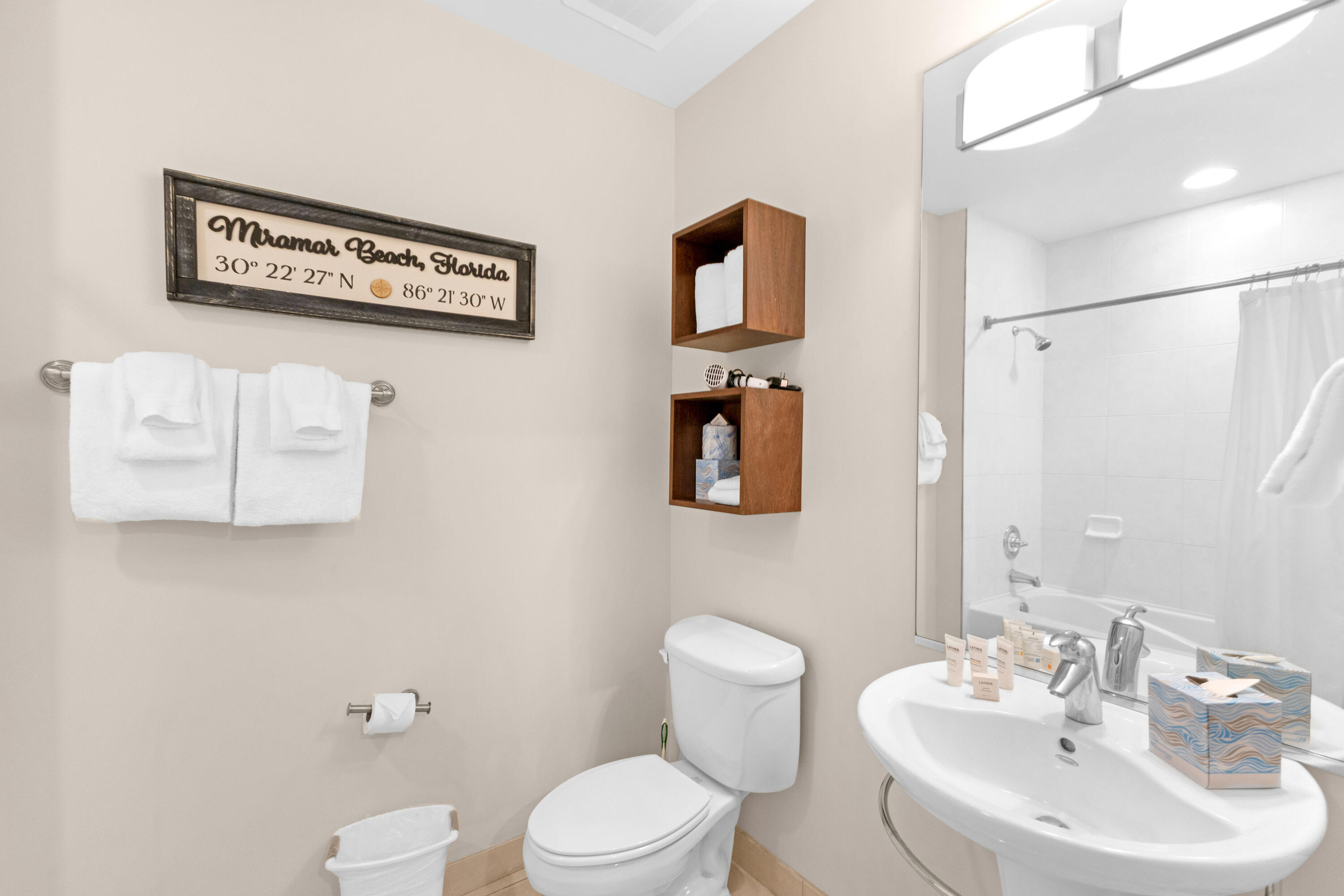 9700 Grand Sandestin Boulevard, 4402/4404