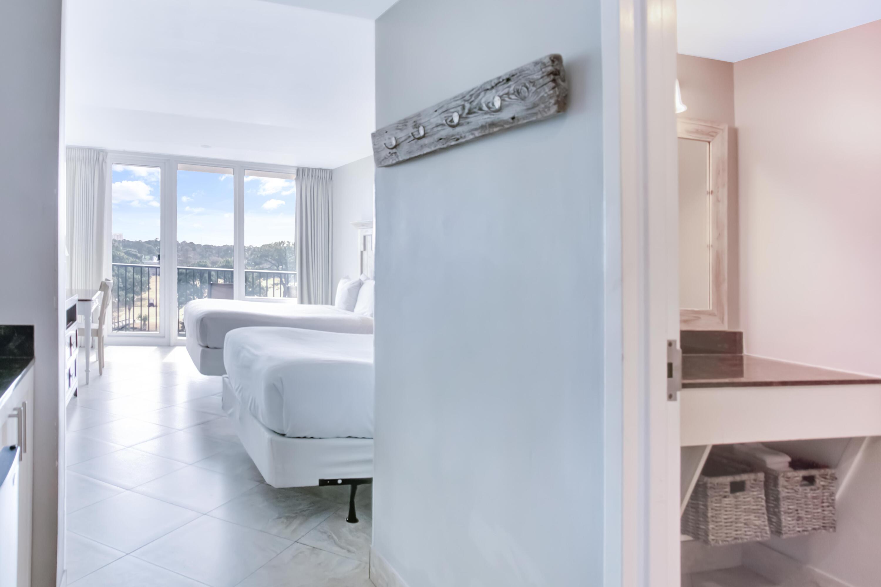 200 N Sandestin Boulevard, 6681