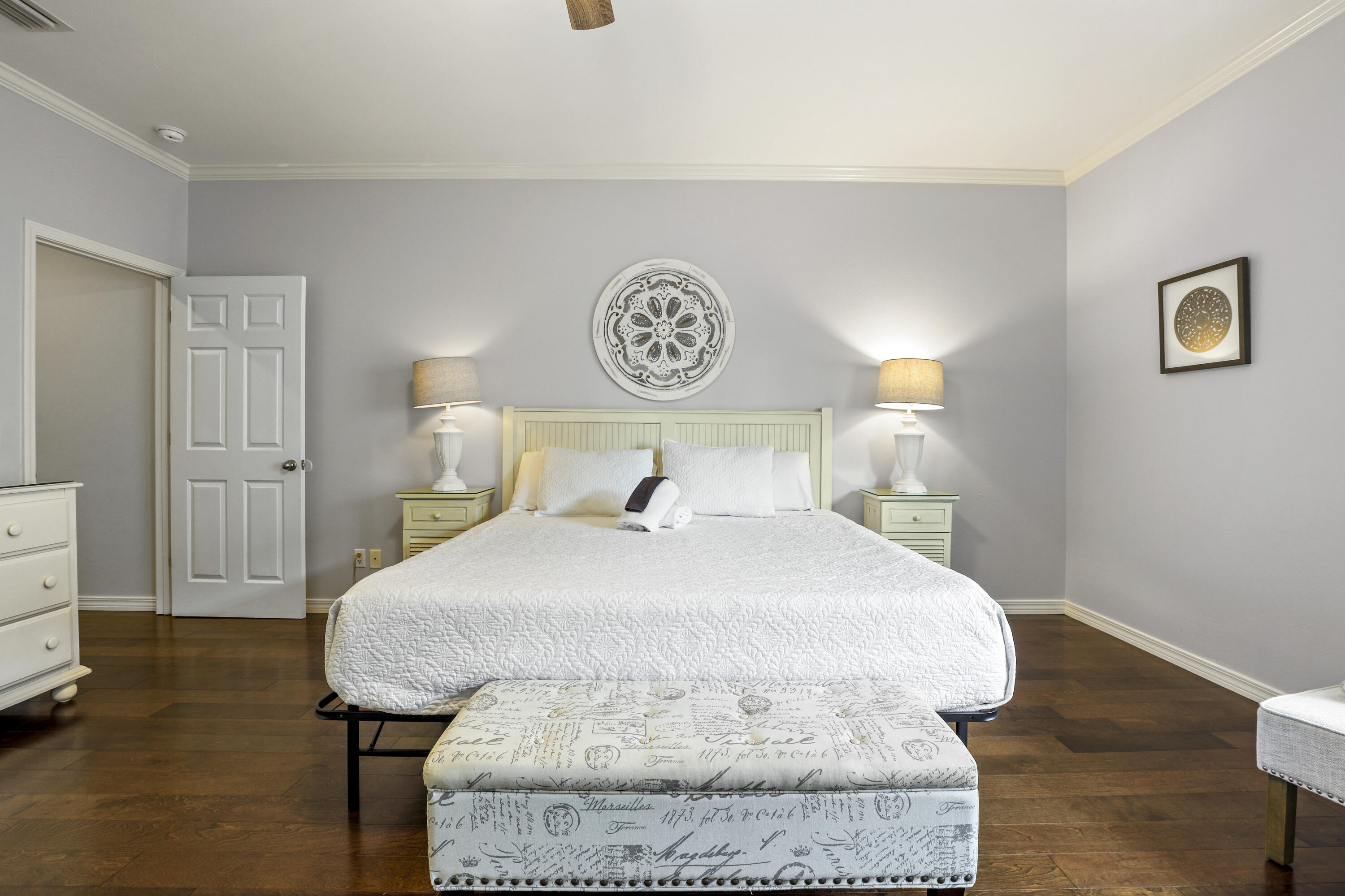 1986 Scenic Gulf Drive, # 11