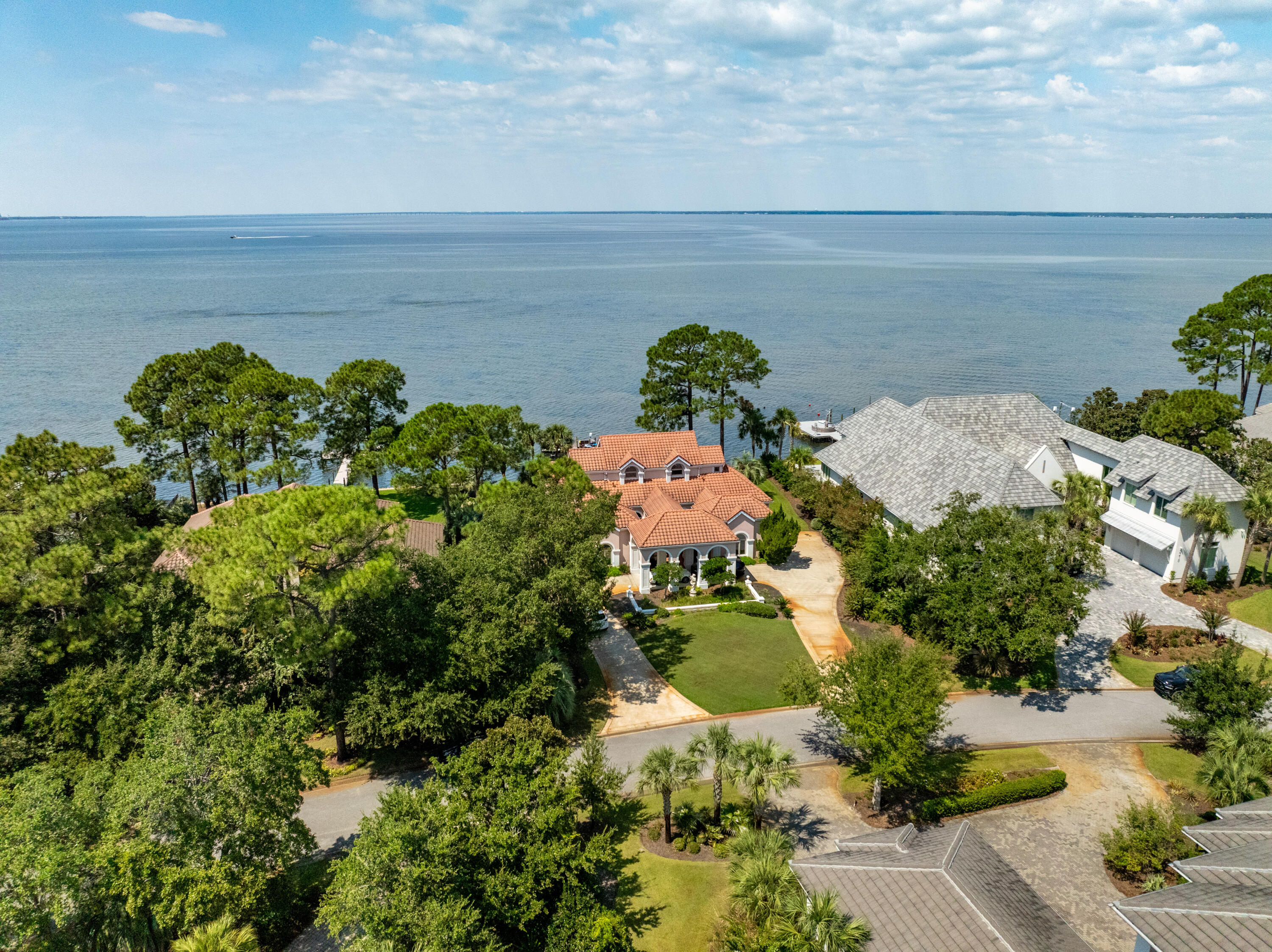 3219 Bay Estates Circle