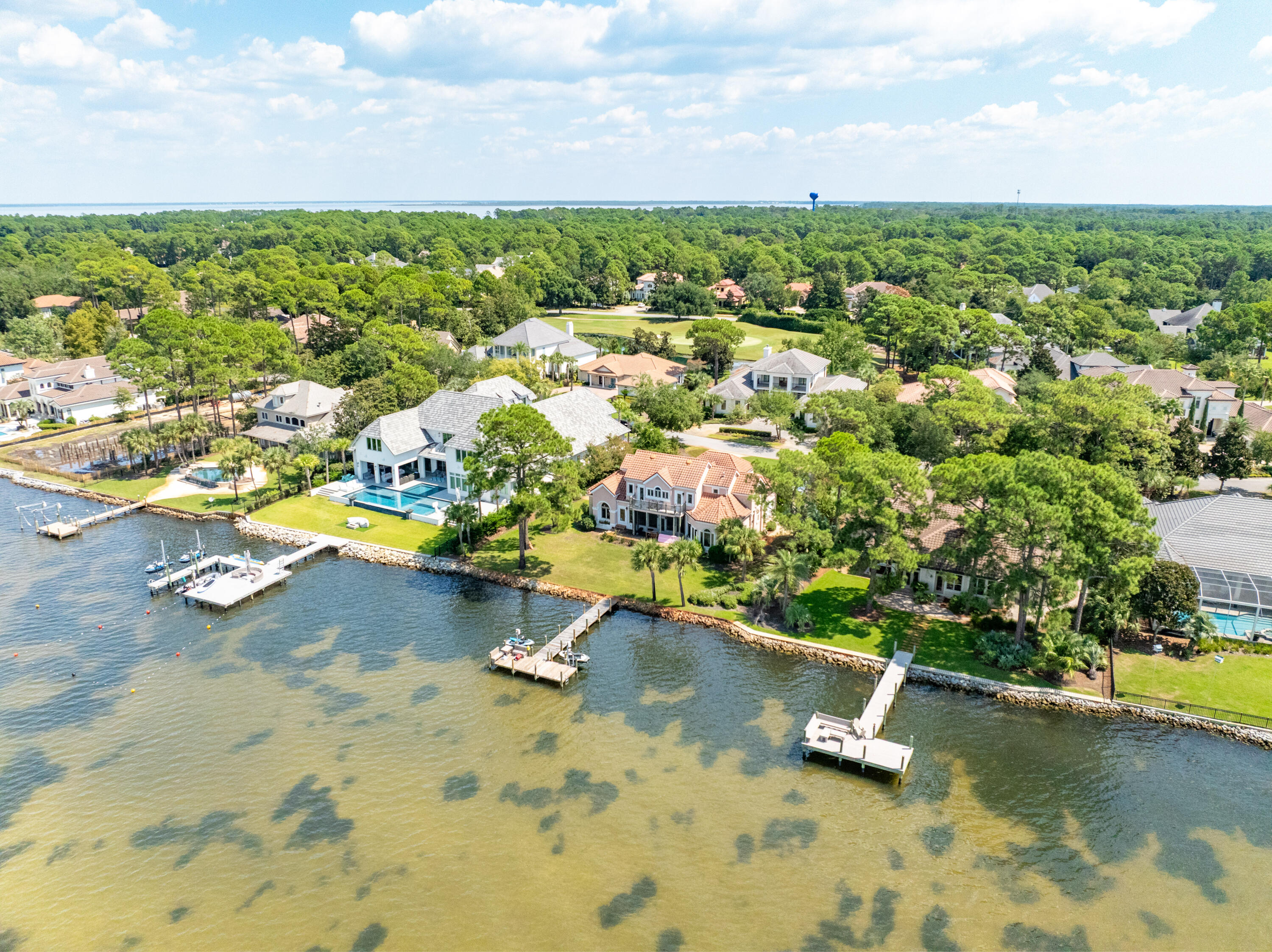 3219 Bay Estates Circle