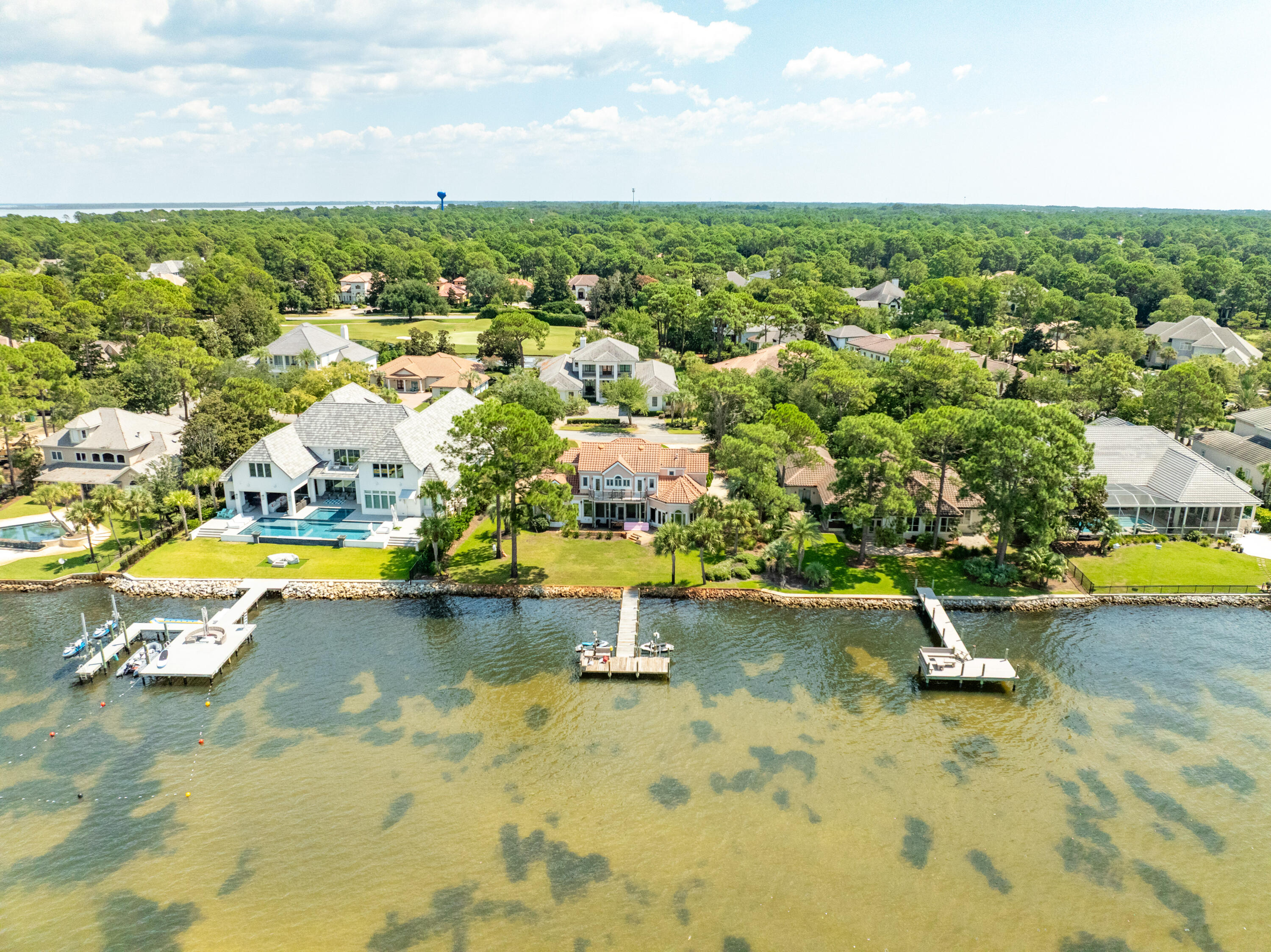 3219 Bay Estates Circle