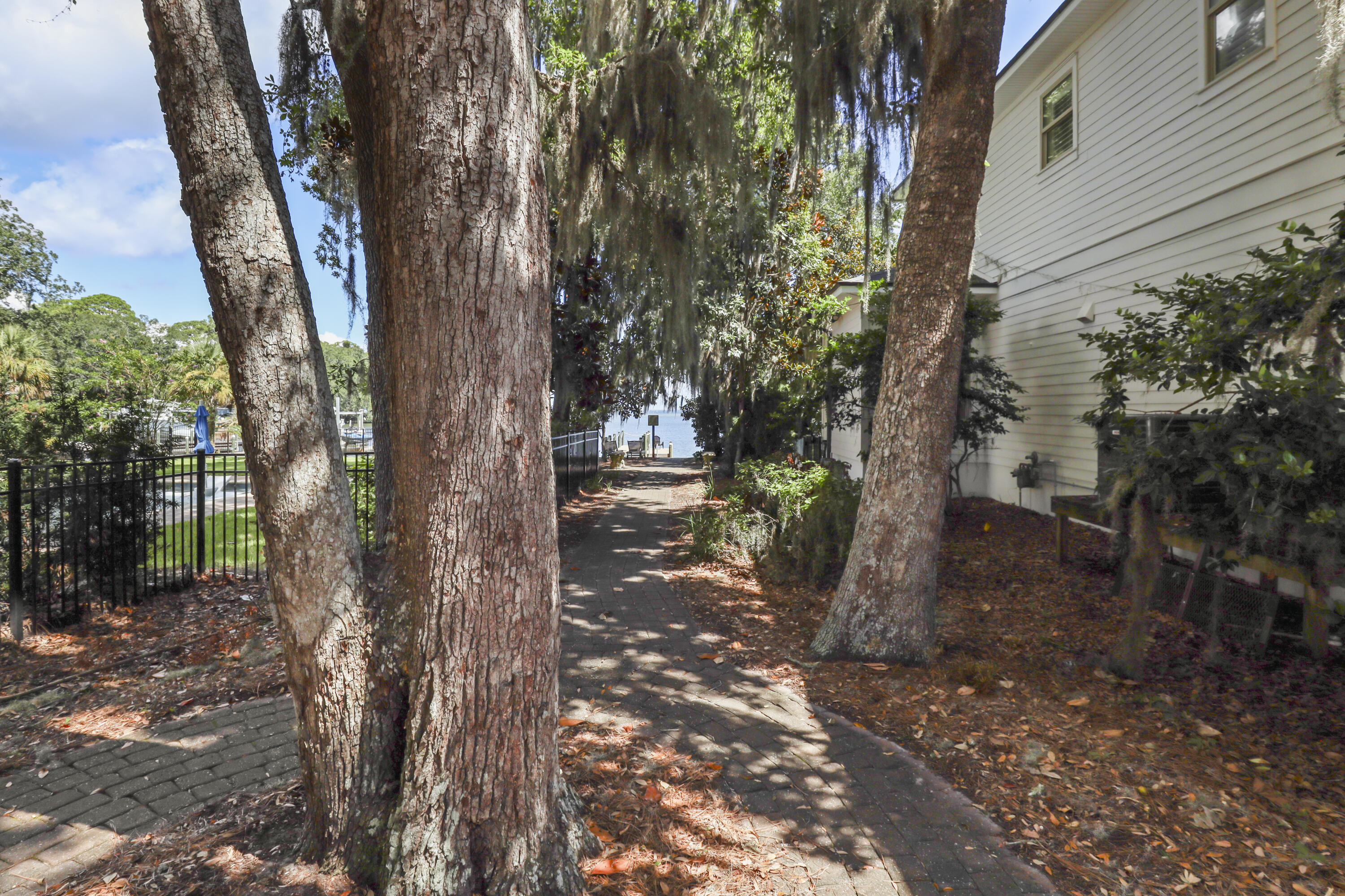 159 Beacon Point Drive