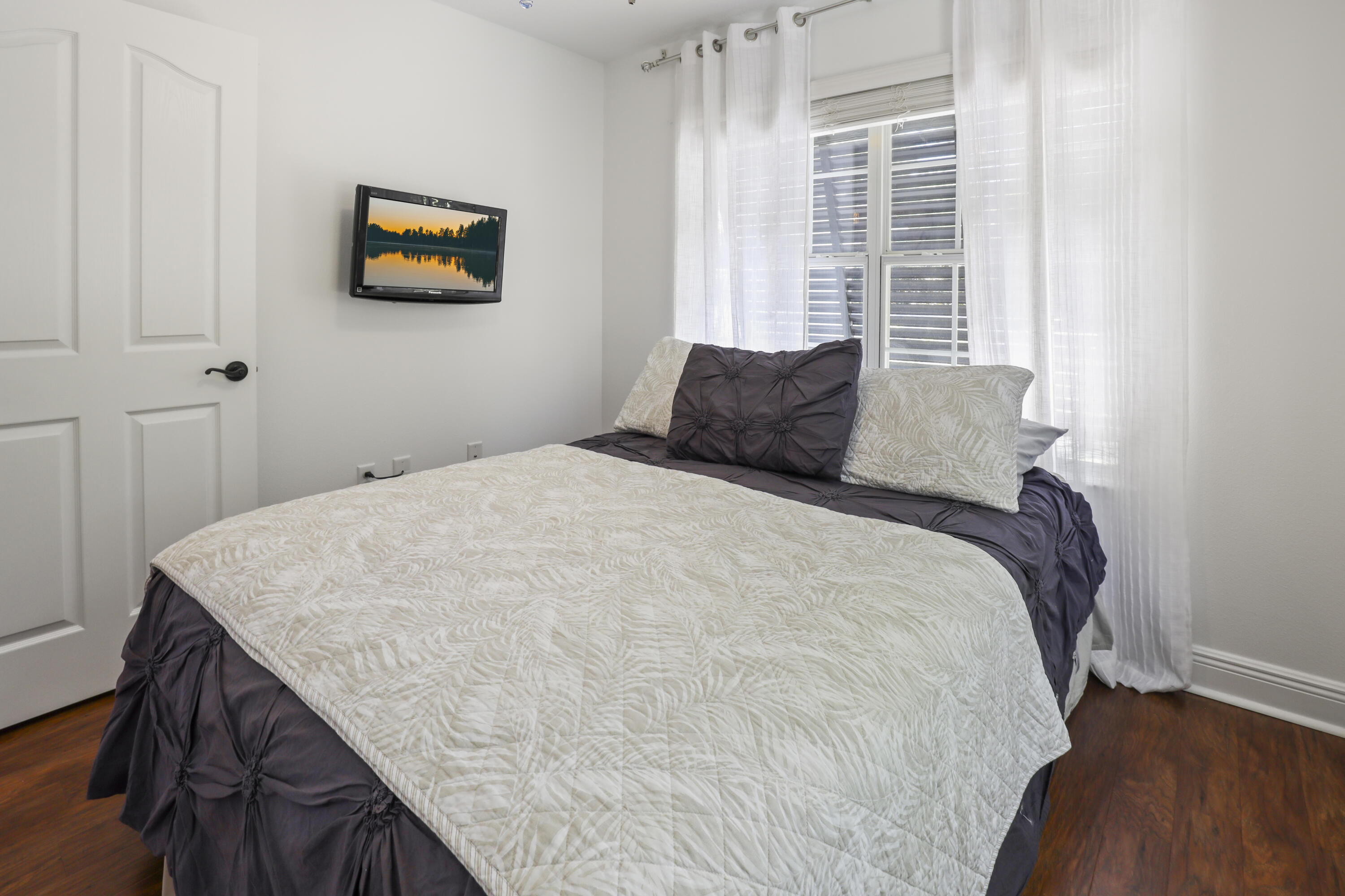 159 Beacon Point Drive