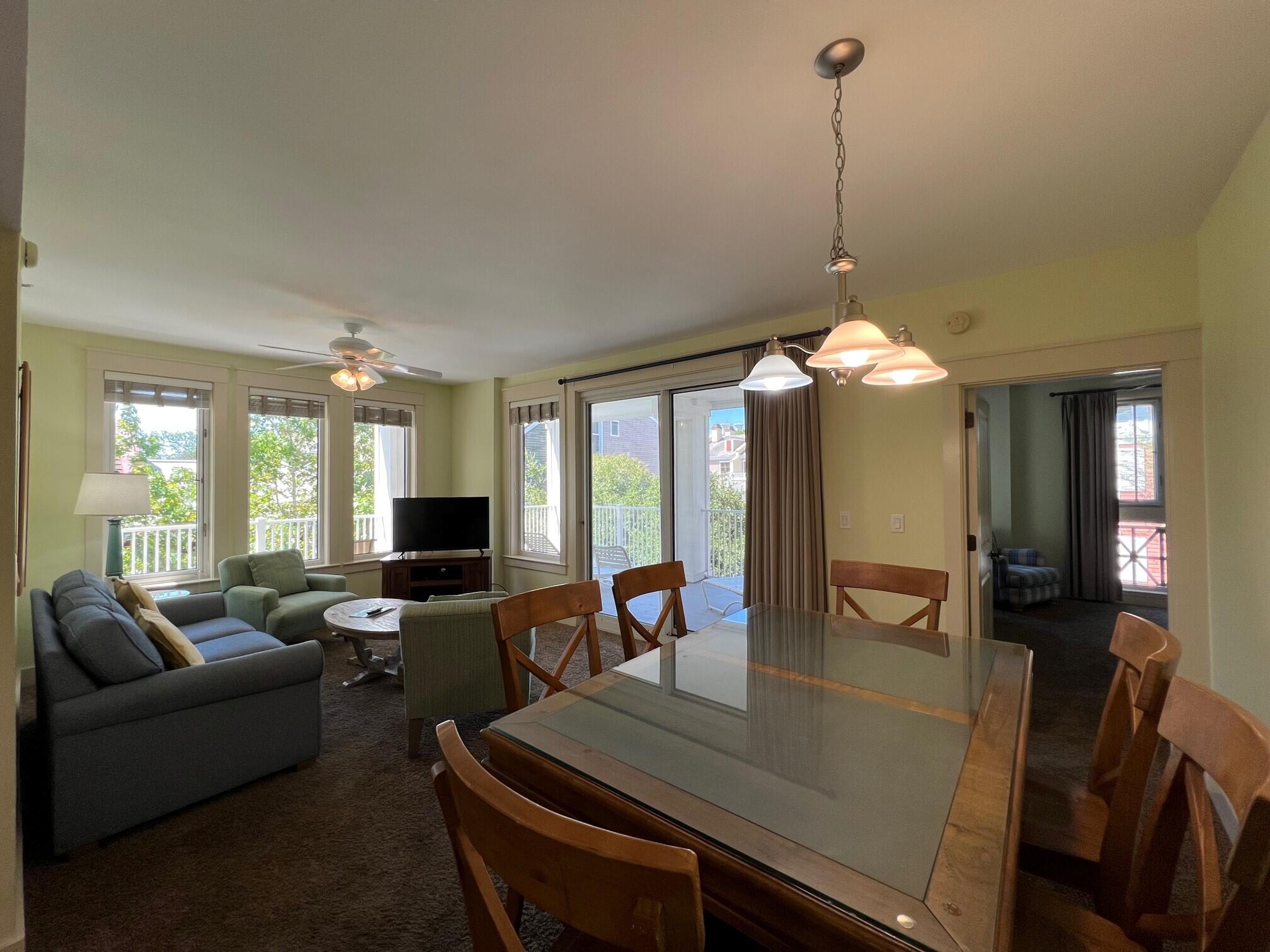 9100 Baytowne Wharf Boulevard, 350