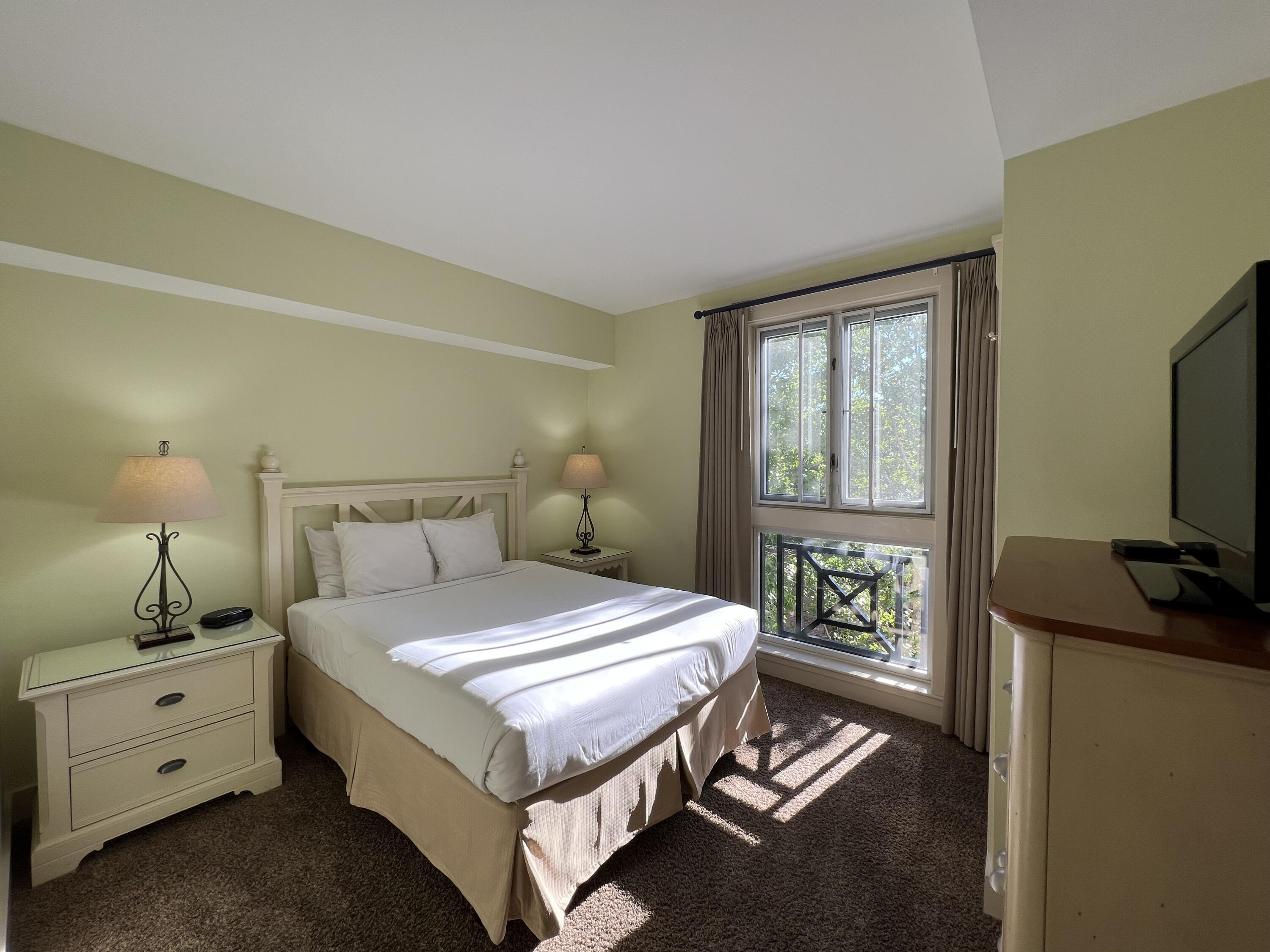 9100 Baytowne Wharf Boulevard, 350