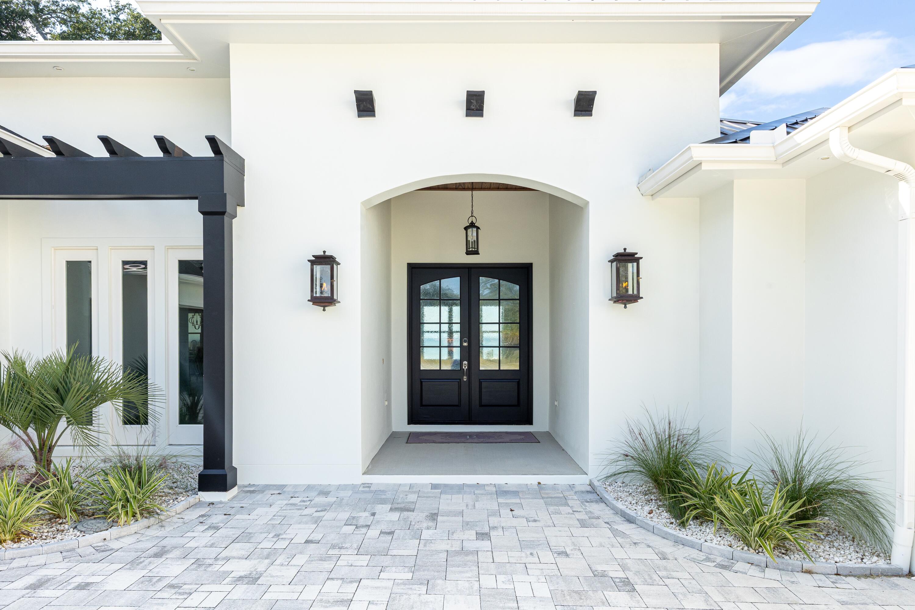 399 Driftwood Point Road