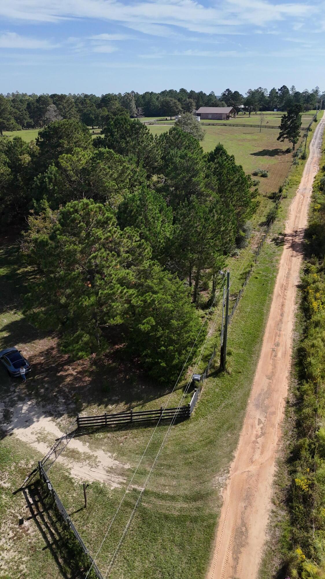 444 Tall Oaks Road, DeFuniak Springs