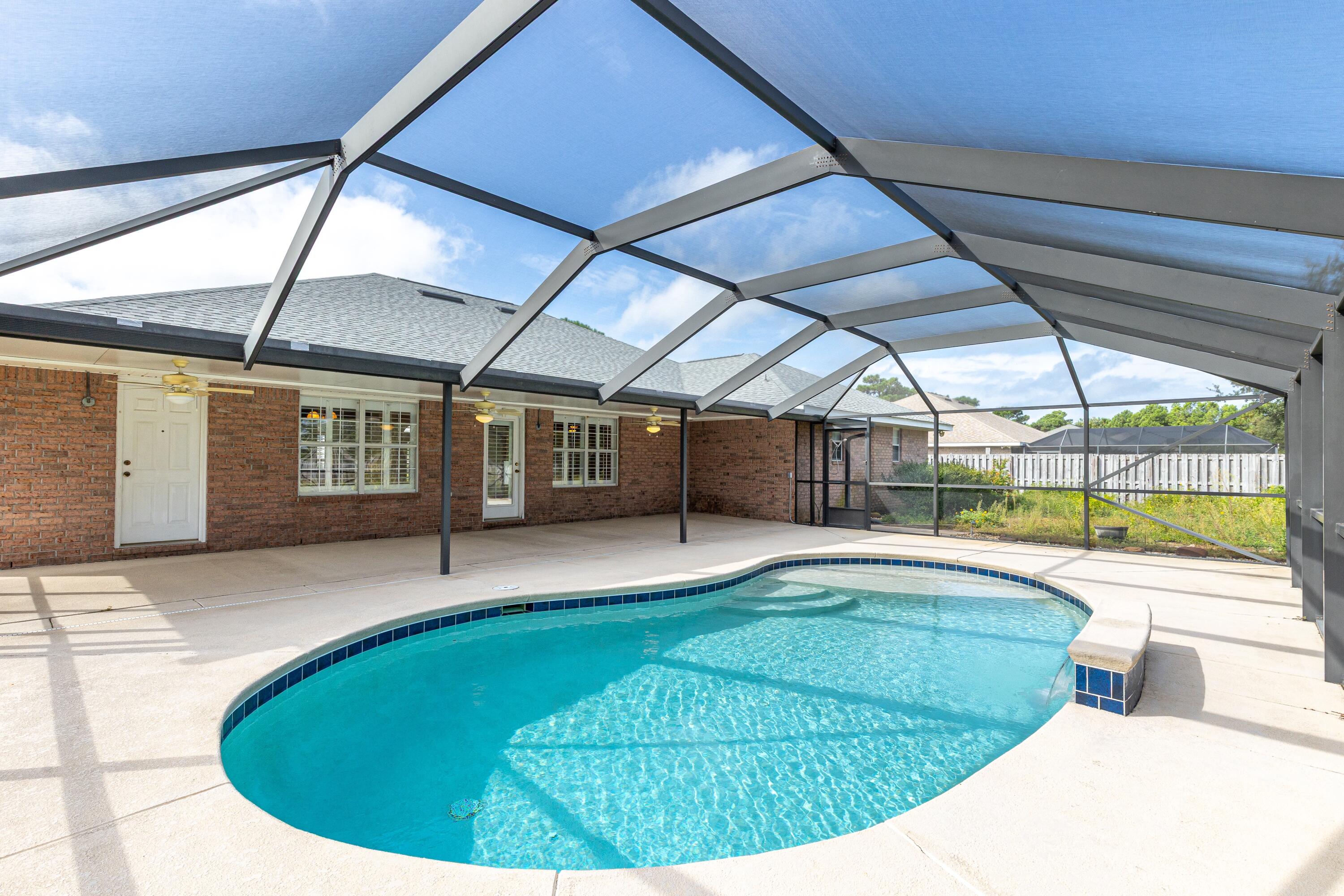 207 E Shipwreck Road