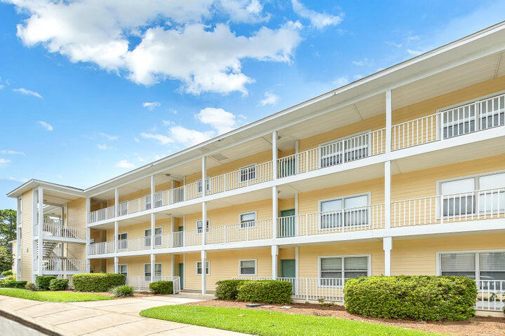 200 Sandestin Lane, Unit 810