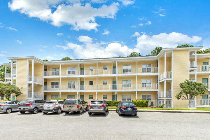 200 Sandestin Lane, Unit 810