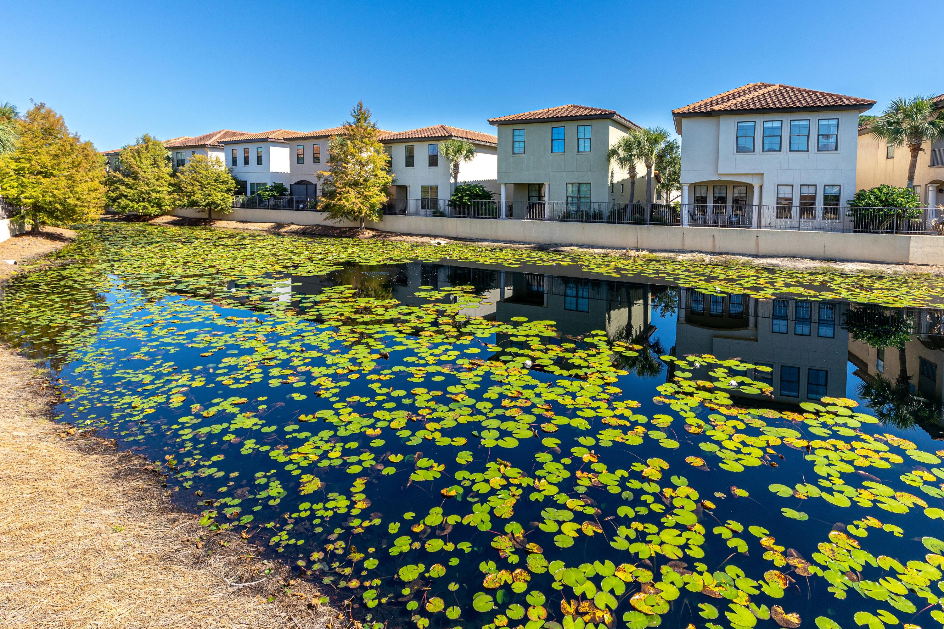 1946 Boardwalk Drive