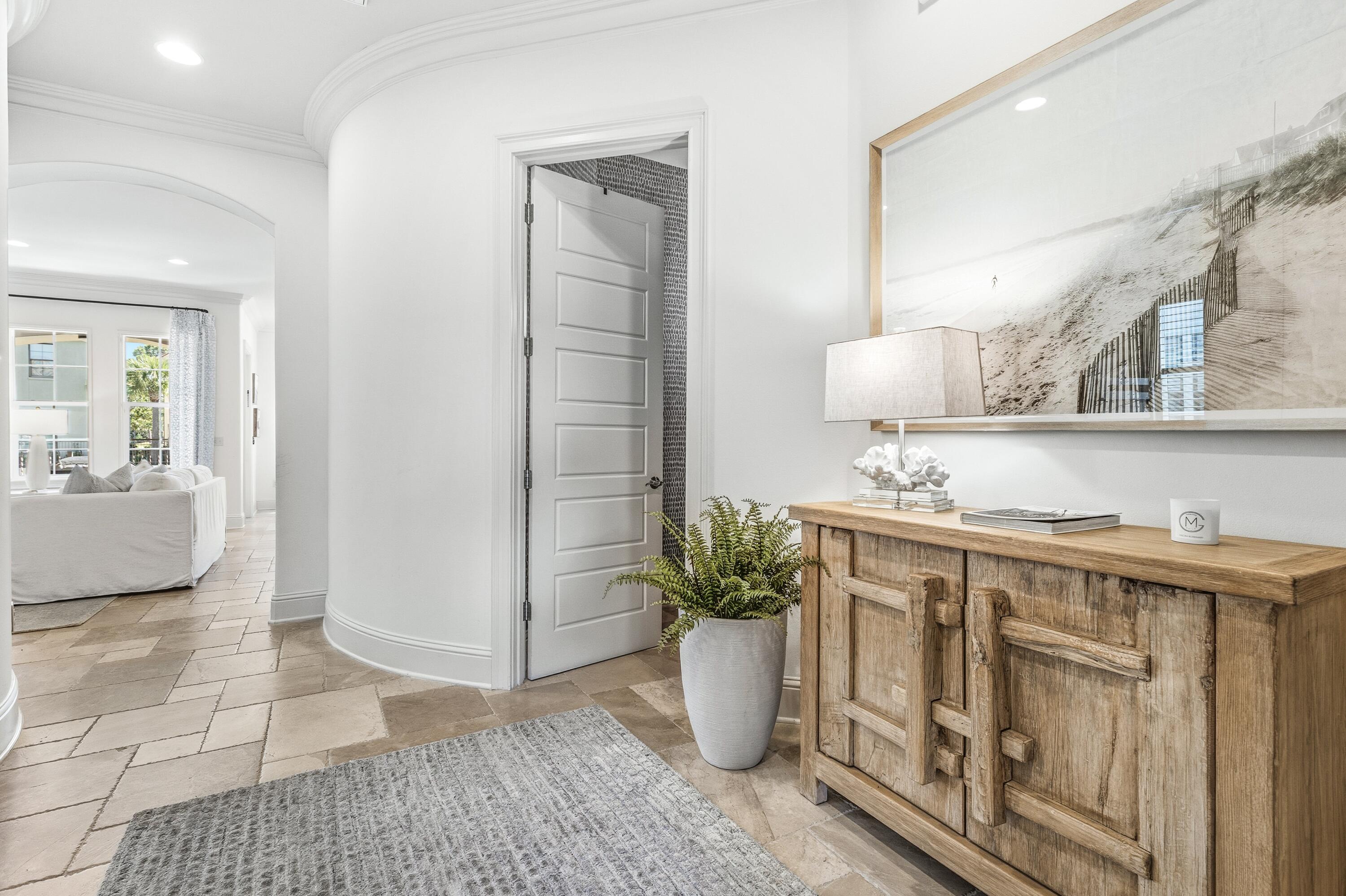 1946 Boardwalk Drive