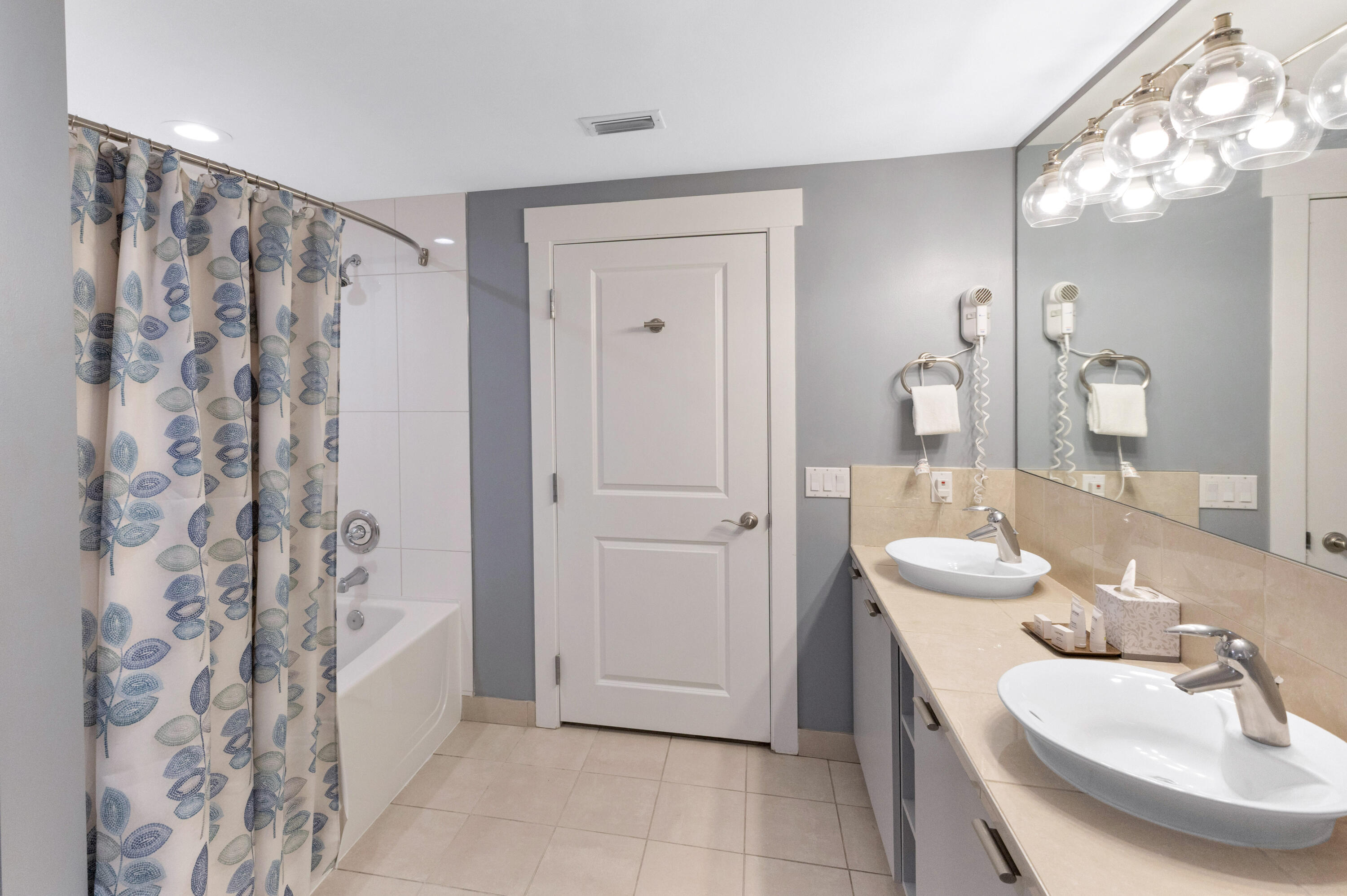 9700 Grand Sandestin Boulevard, 4318/4320