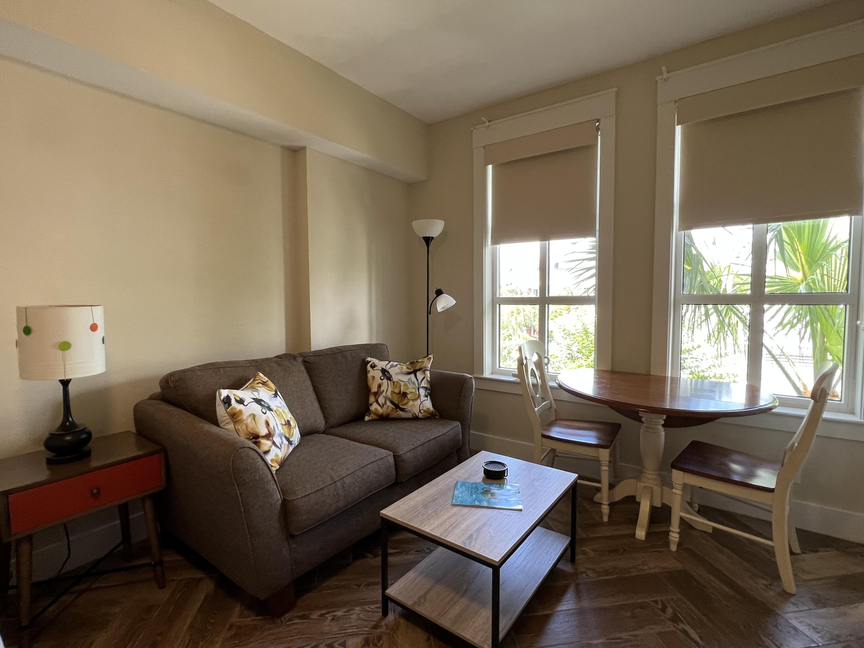 9300 Baytowne Wharf Boulevard, 528