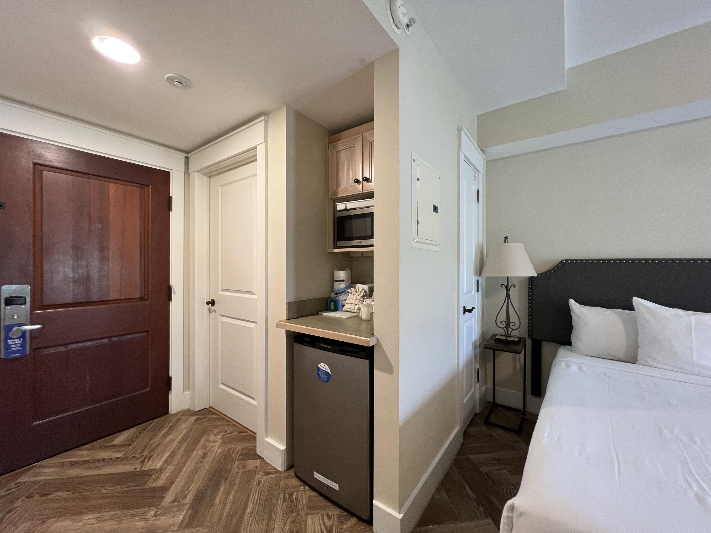 9300 Baytowne Wharf Boulevard, 528