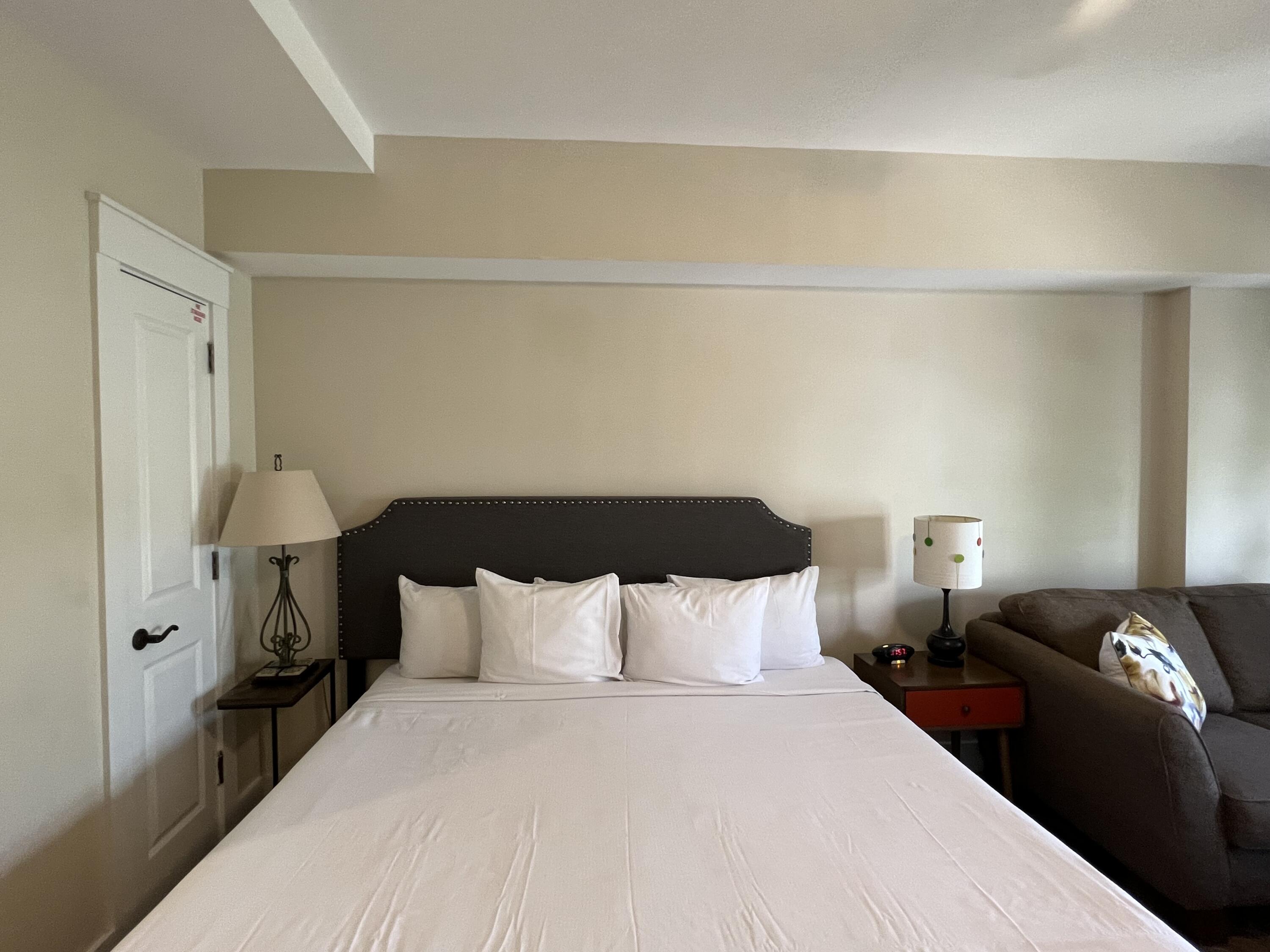 9300 Baytowne Wharf Boulevard, 528