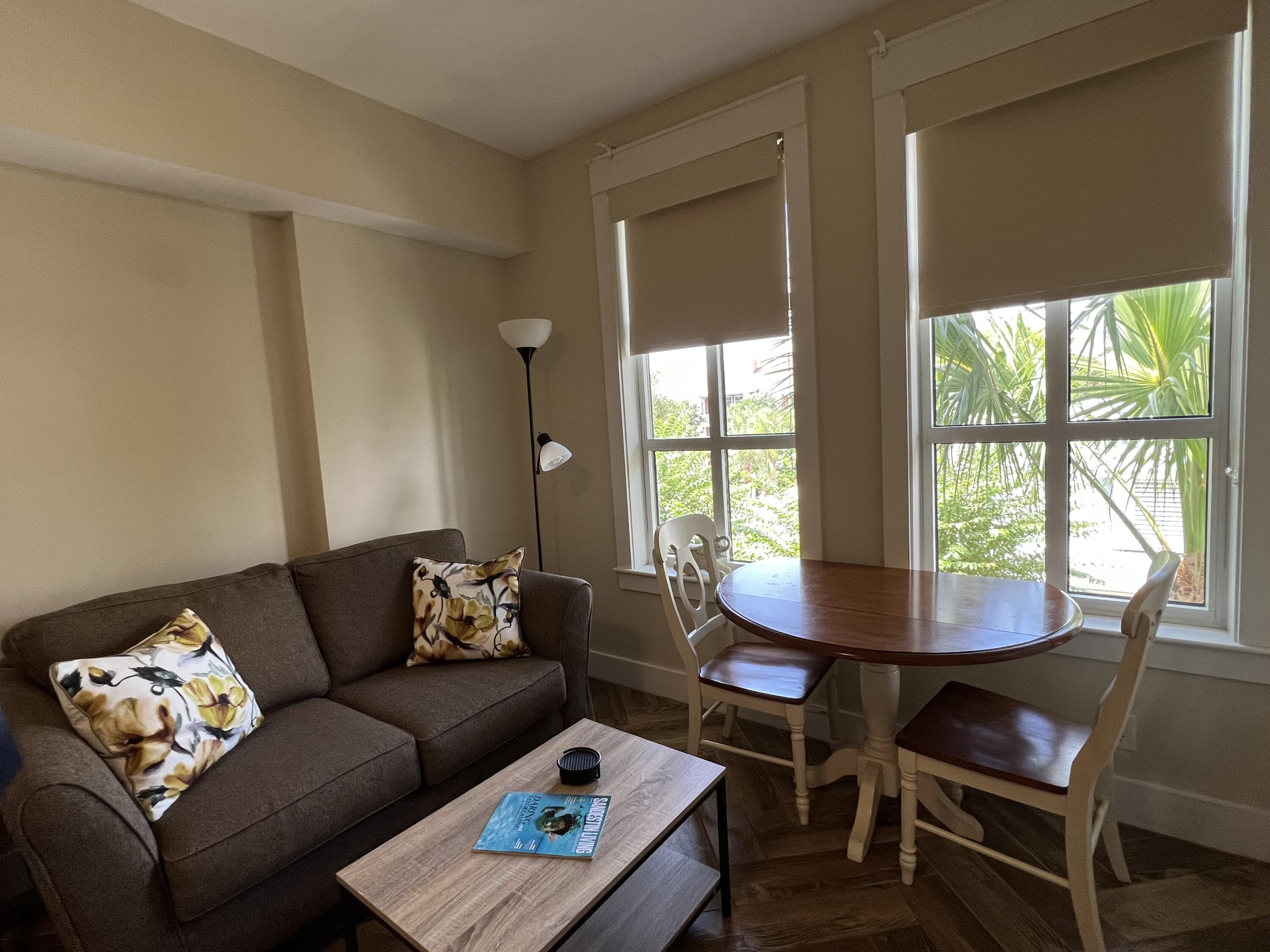 9300 Baytowne Wharf Boulevard, 528