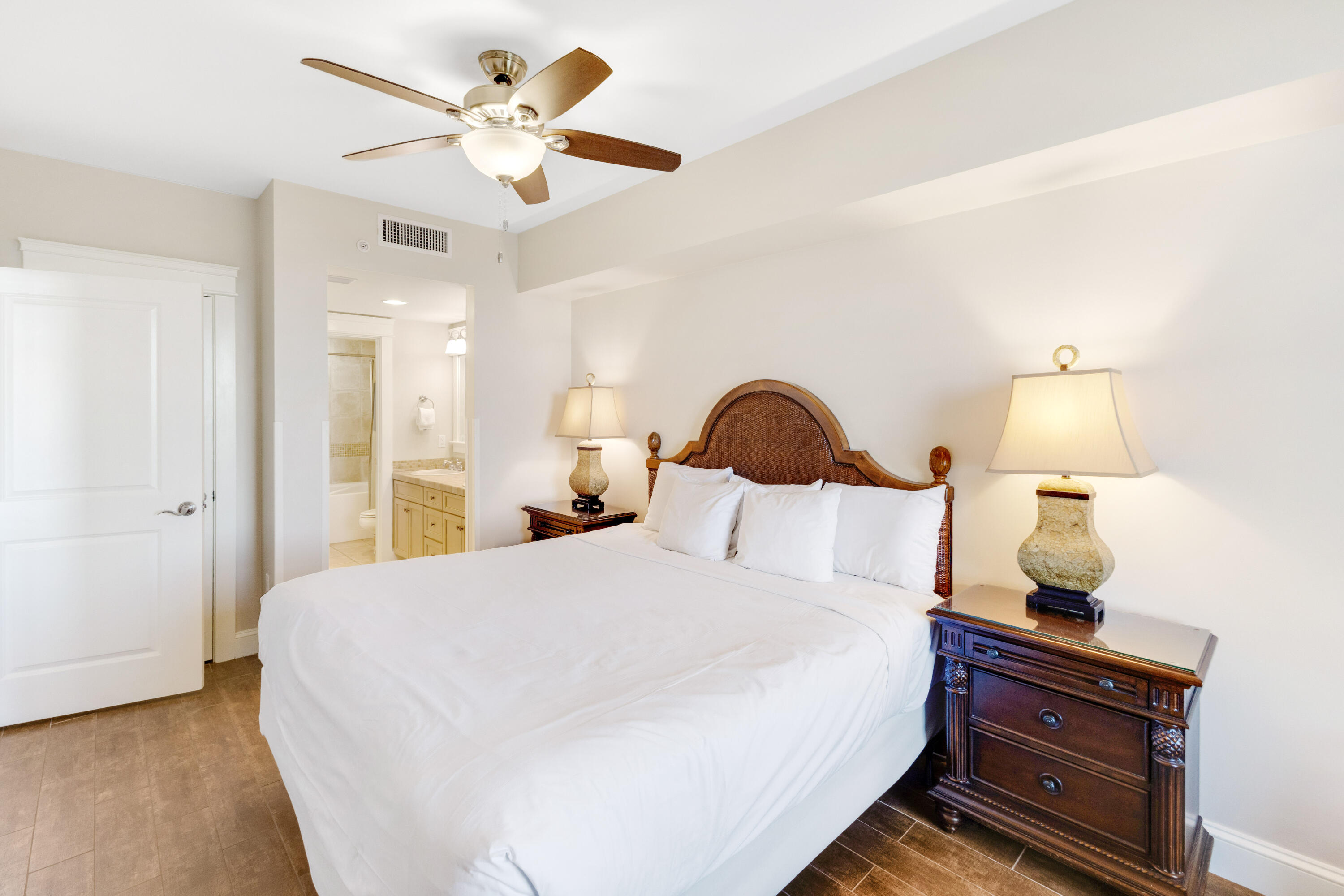 9500 Grand Sandestin Boulevard, 2612/2014