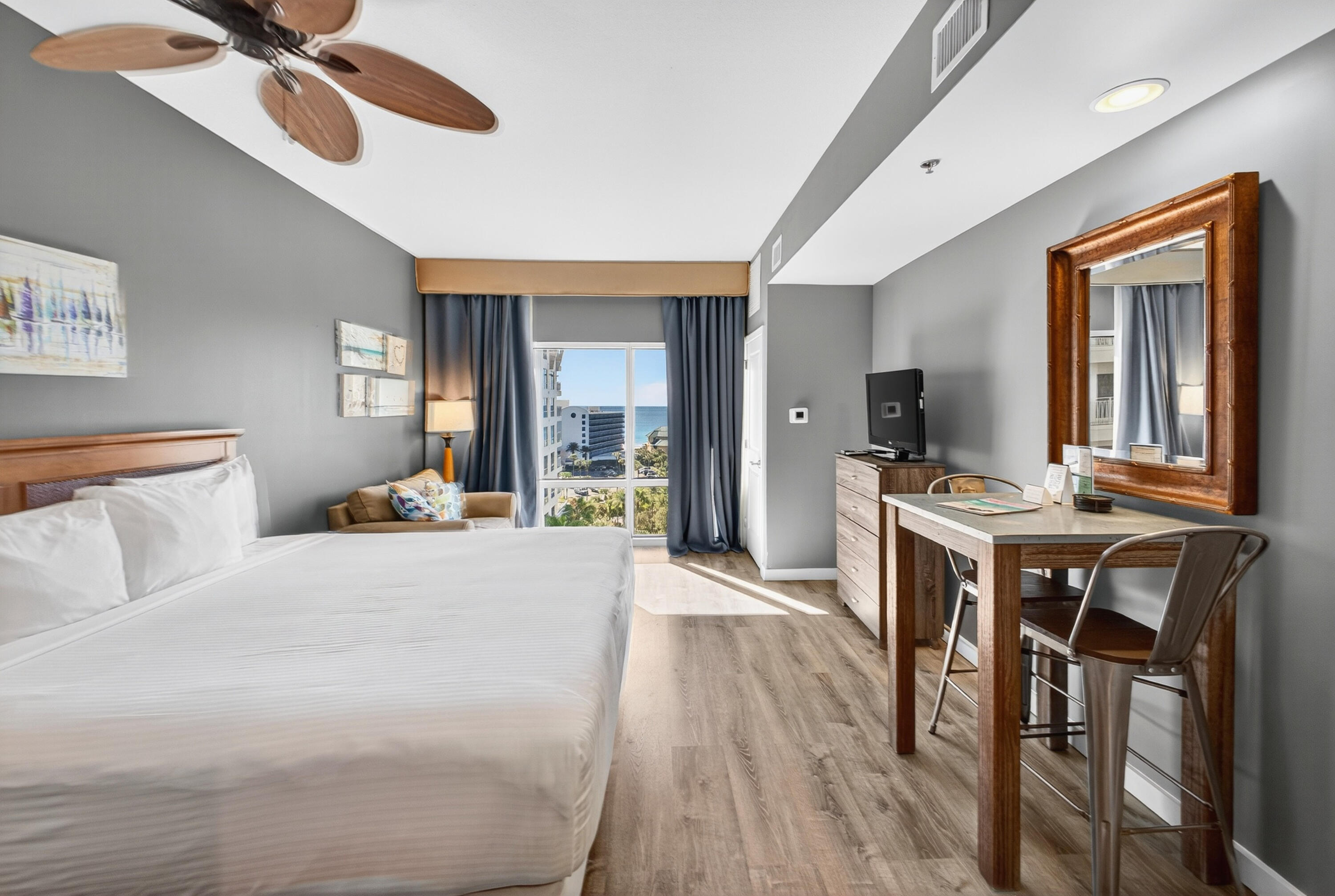 5000 S Sandestin Boulevard, 6702/6704