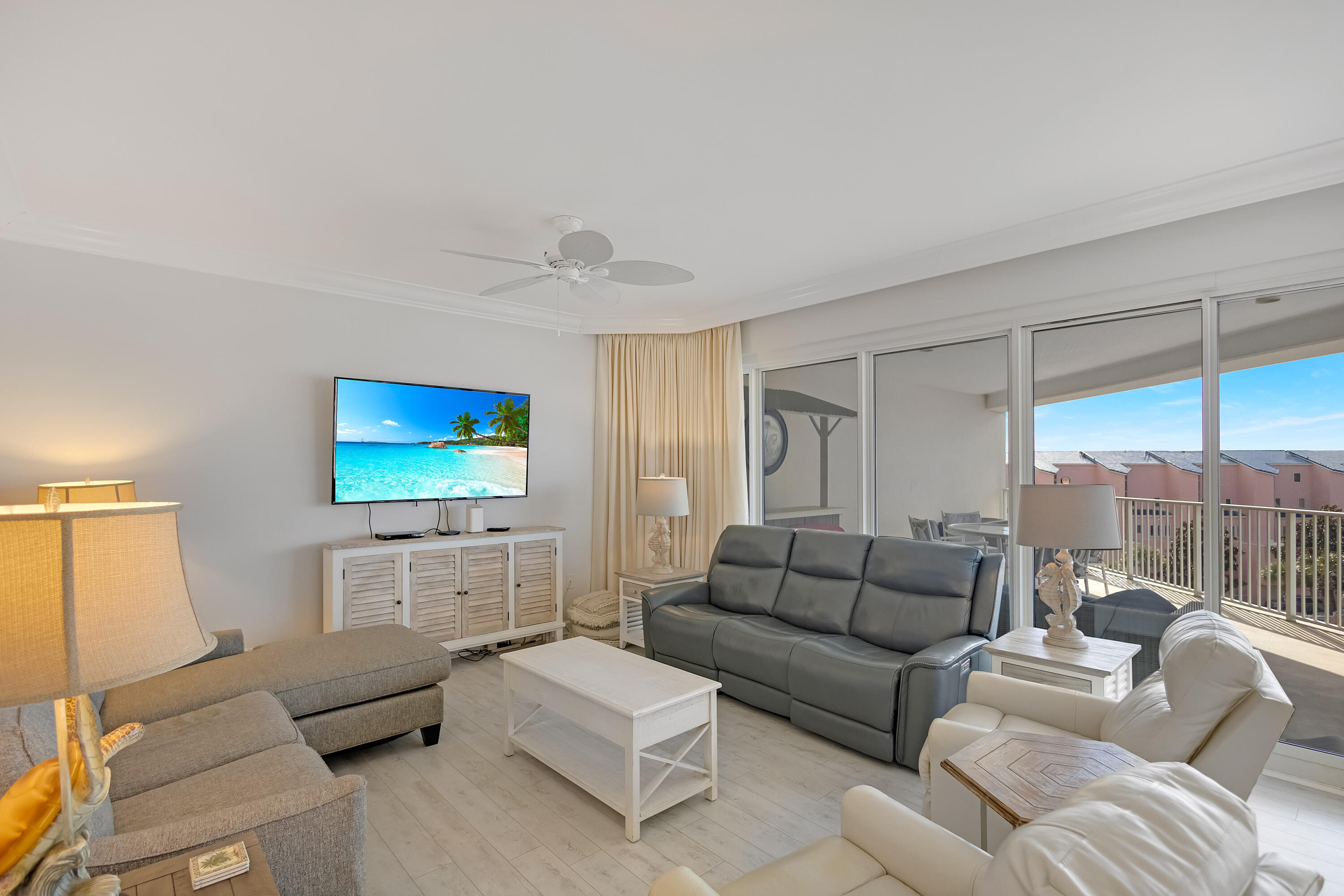 550 TOPS'L Beach Boulevard, 409