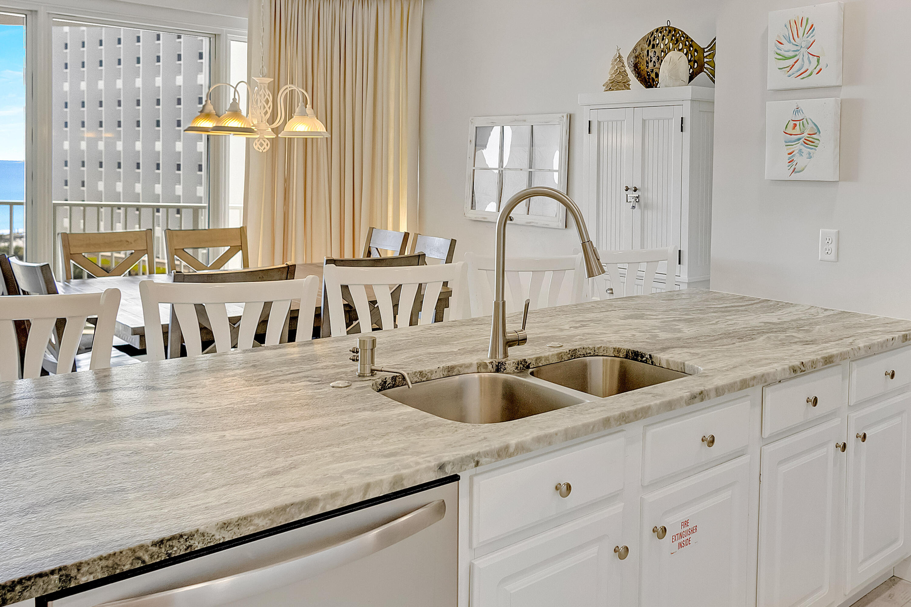 550 TOPS'L Beach Boulevard, 409