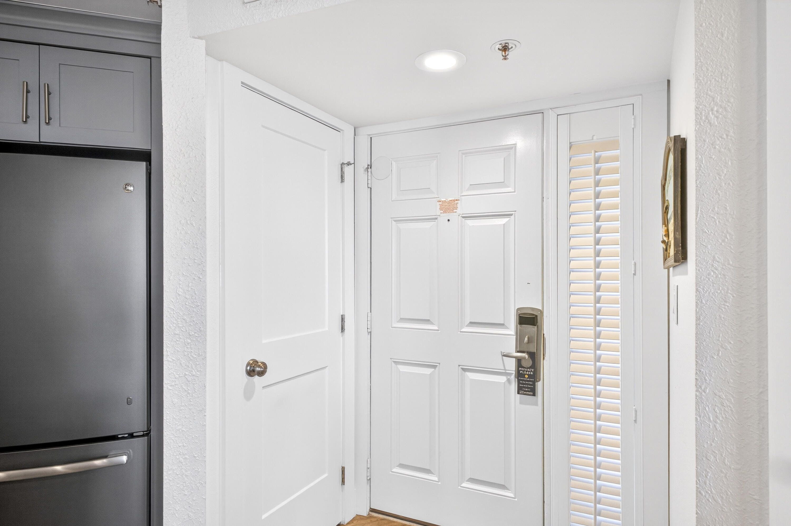 4024 Beachside One Dr 4024