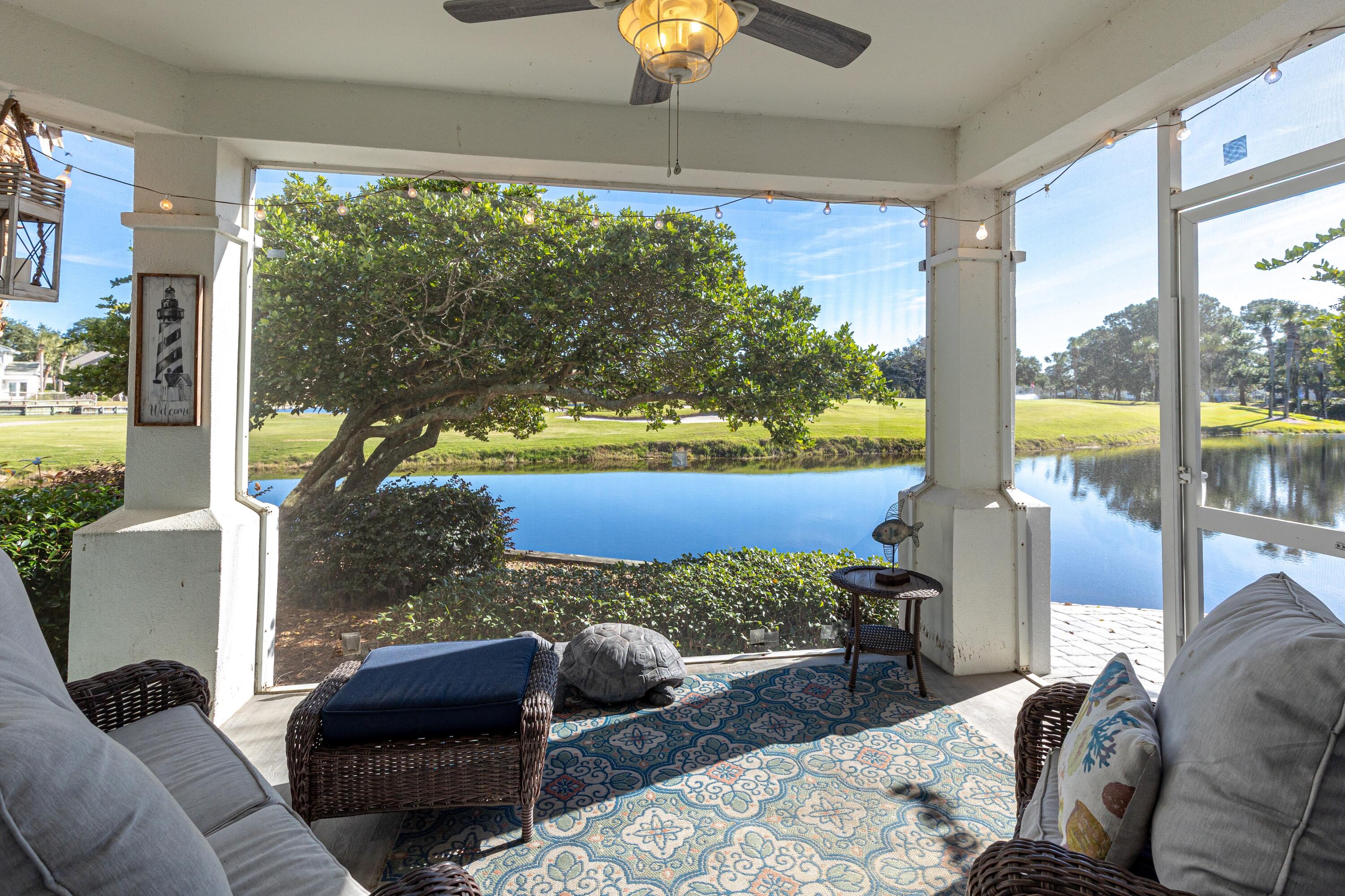 982 Northshore Drive