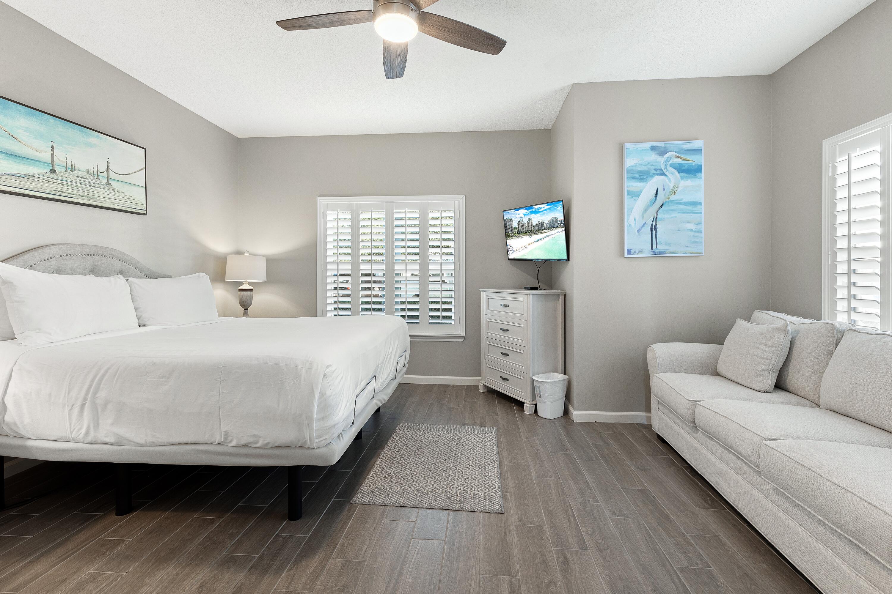 982 Northshore Drive