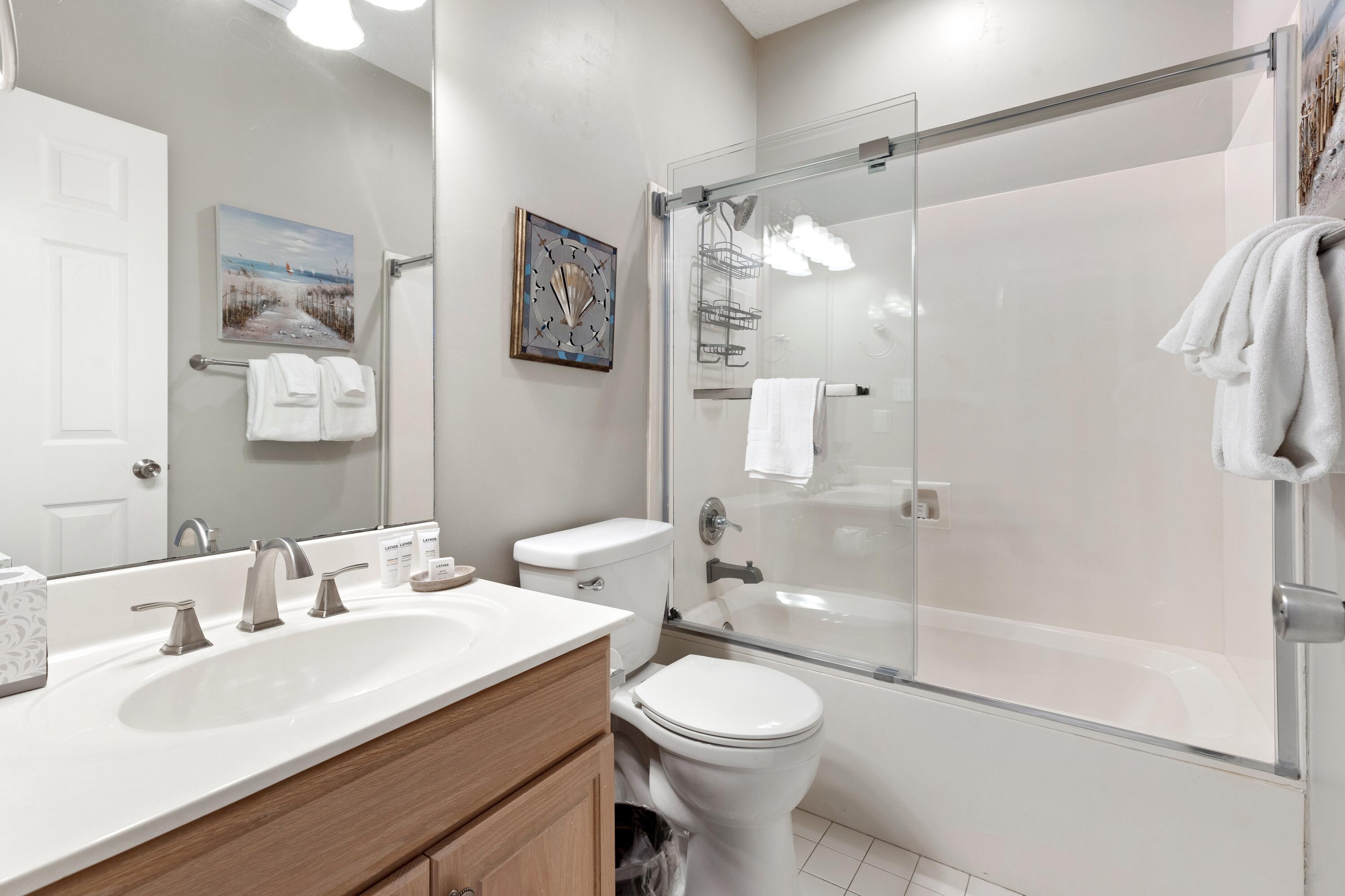 982 Northshore Drive