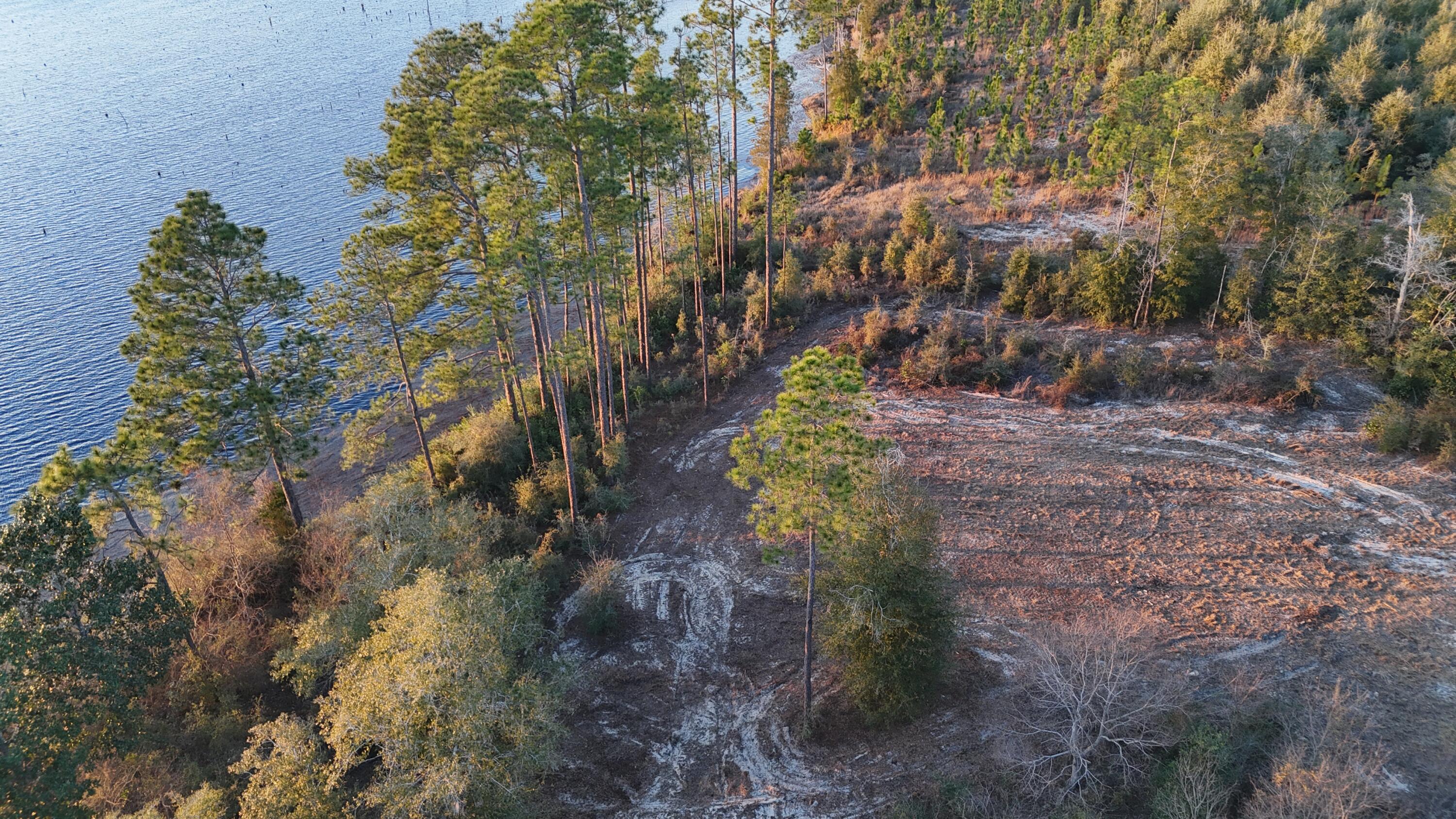 xx St Highway 83, DeFuniak Springs